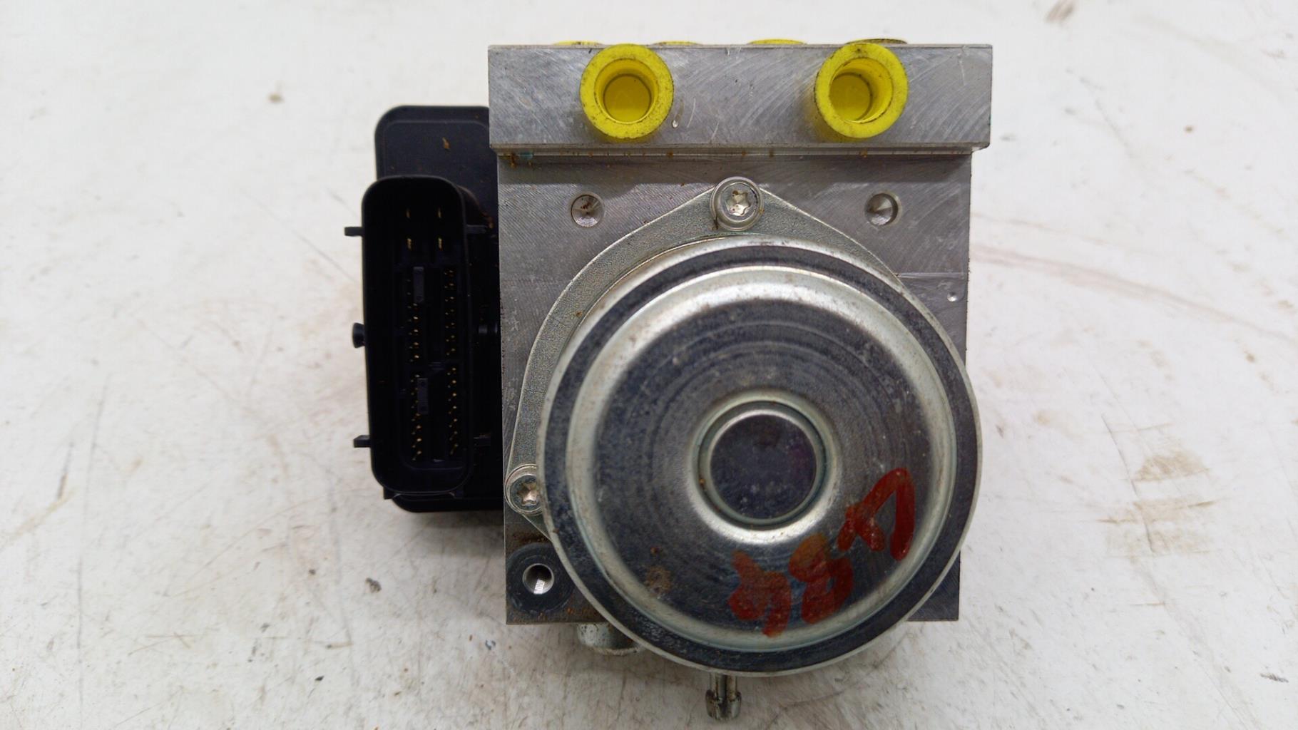 Blocco ABS (antibloccaggio freni) NISSAN JUKE 1 PHASE 2 Gasolina - 1