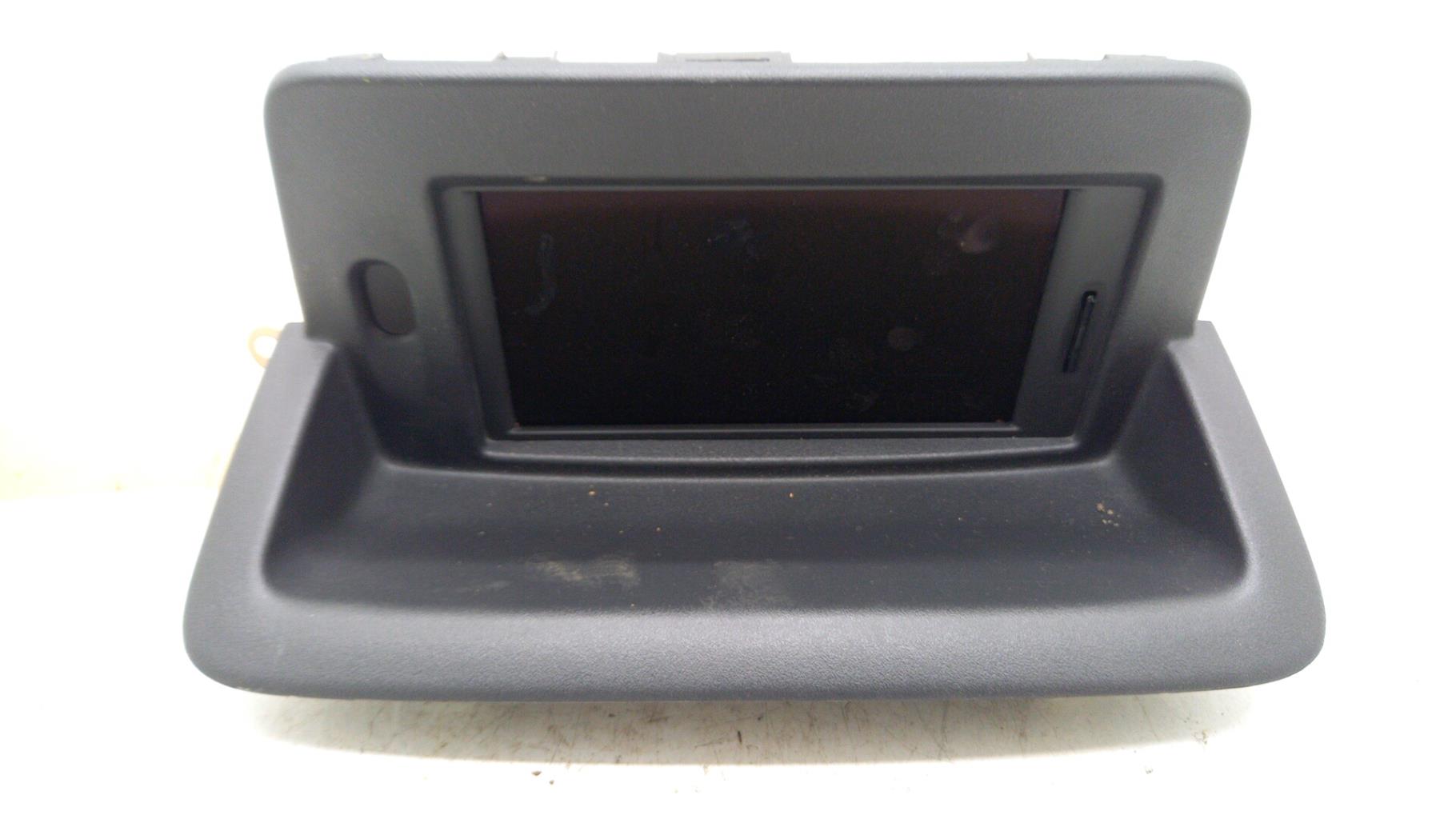 Ecran GPS RENAULT CLIO 3 PHASE 1 Diesel - 1