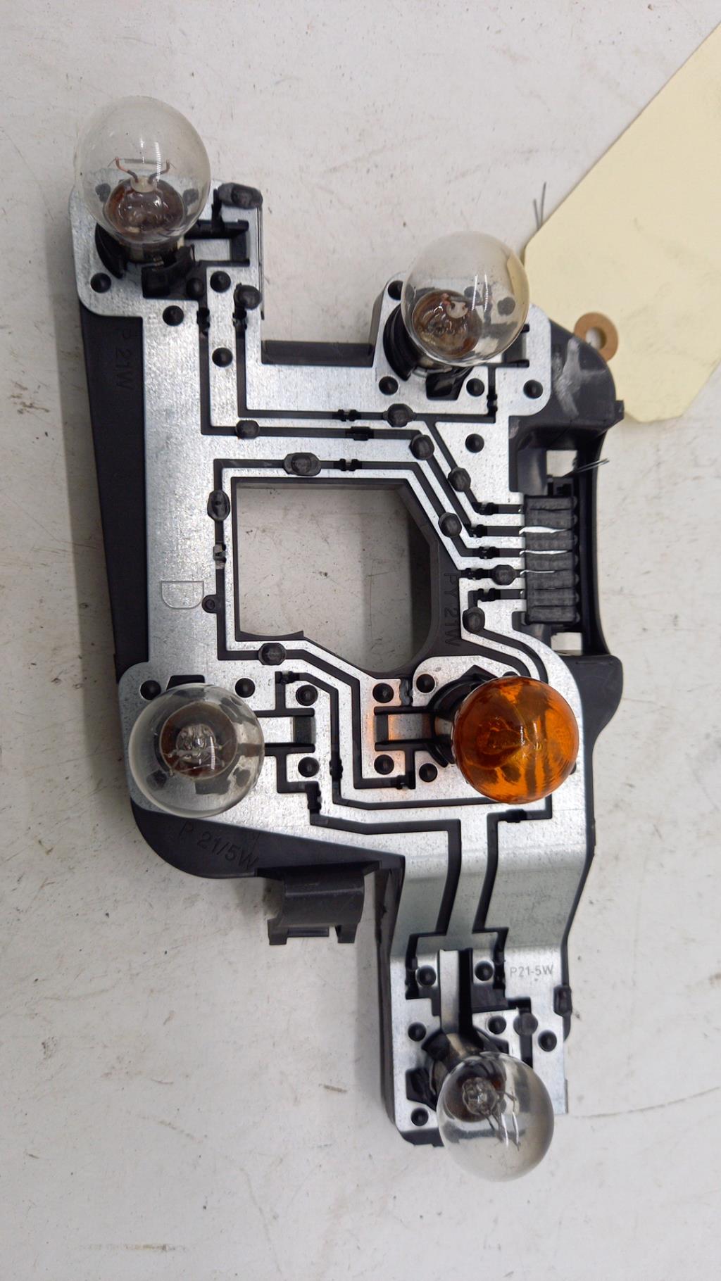 Base portalampade fanale posteriore destro CITROEN XSARA PHASE 2 Diésel - 1