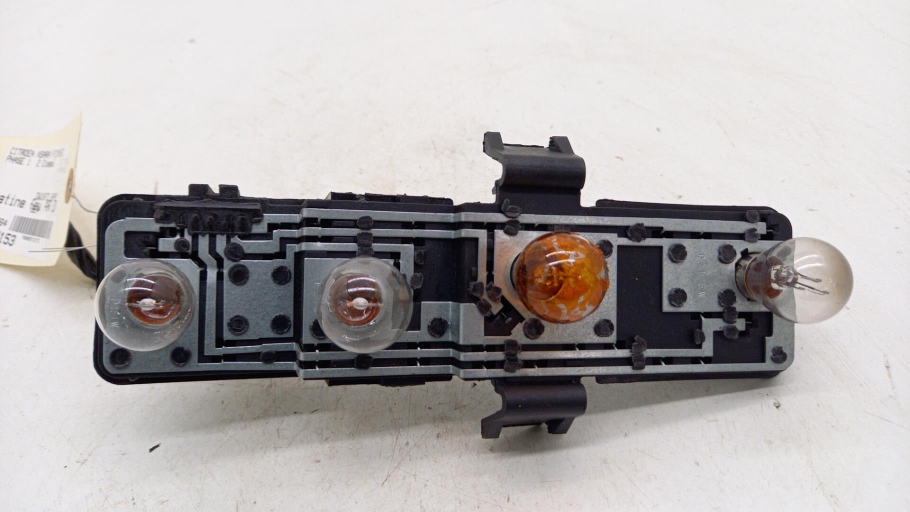 Base portalampade fanale posteriore destro CITROEN XSARA PICASSO PHASE 1 Diésel - 1