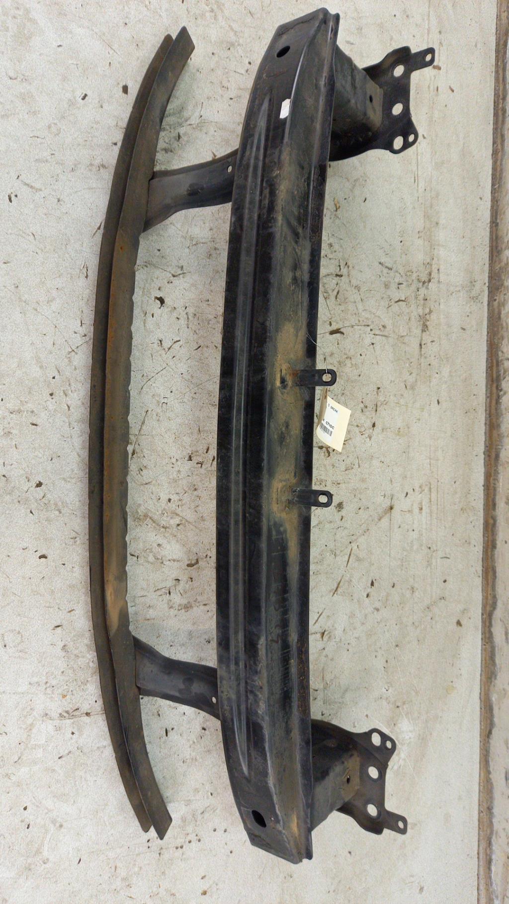 Traversa rinforzo paraurti anteriore VOLKSWAGEN PASSAT 5 BREAK Diésel - 1