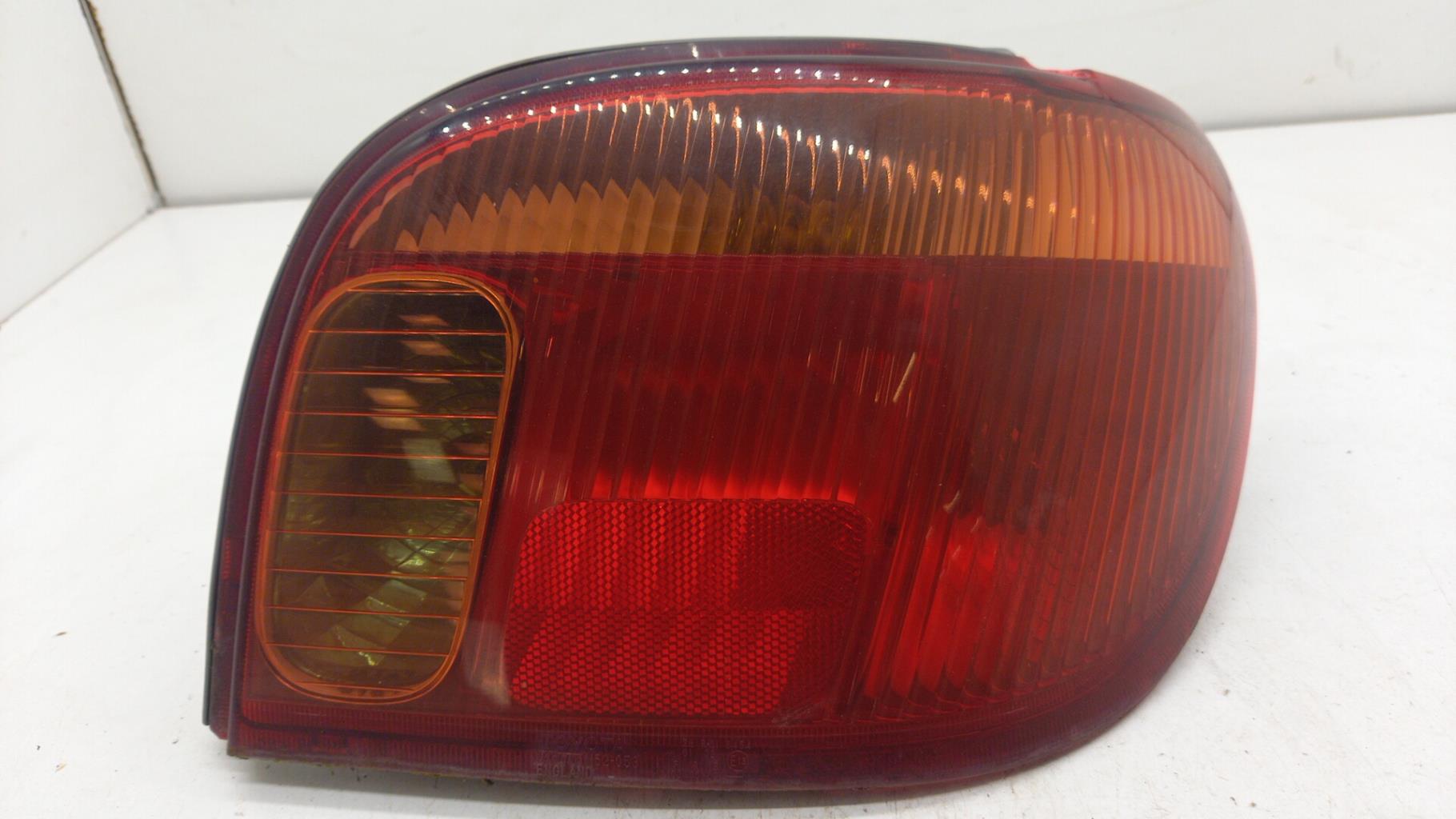 Fanale posteriore principale destro (luci) TOYOTA YARIS 1 PHASE 2 Gasolina - 1