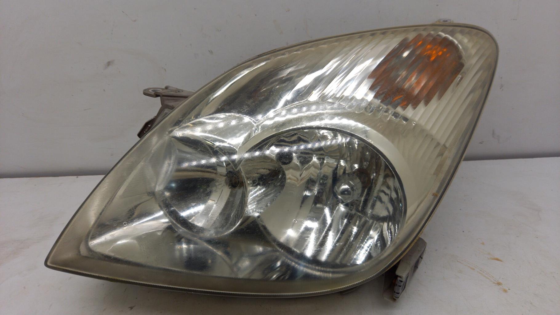 Gruppo ottico anteriore principale sinistro (luci)(faro) TOYOTA COROLLA VERSO 1 Diésel - 1