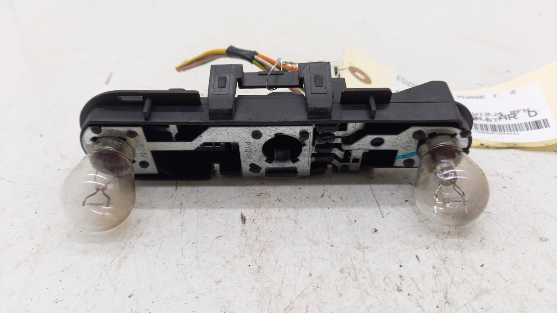 Base portalampade fanale posteriore destro PEUGEOT 806 PHASE 1 Gasolina - 1