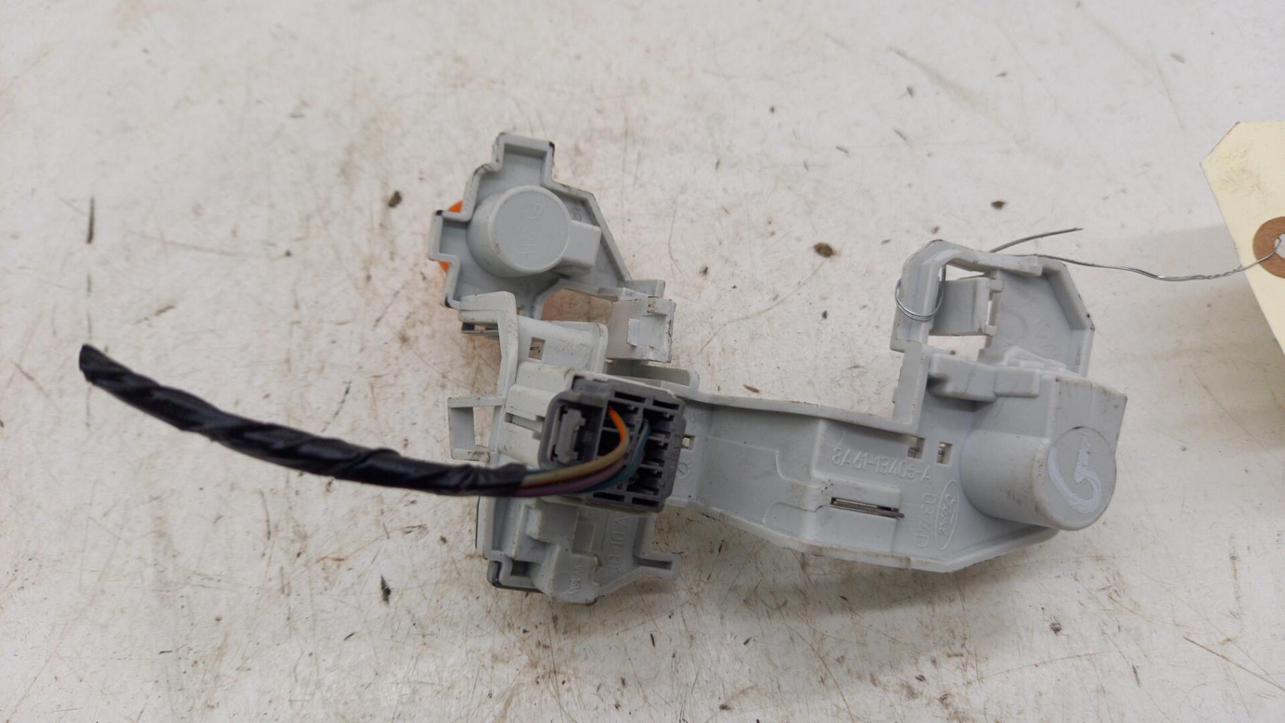 Base portalampade fanale posteriore sinistro FORD FIESTA 6 PHASE 1 Gasolina - 1