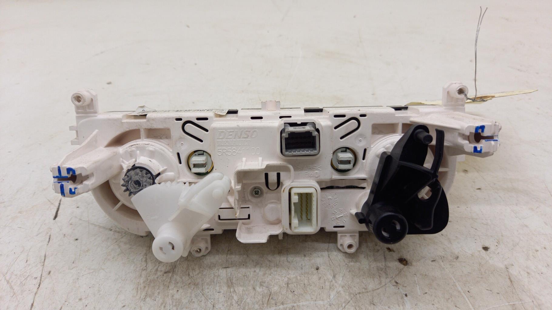 Commande chauffage RENAULT CAPTUR 1 PHASE 1 Essence - 1