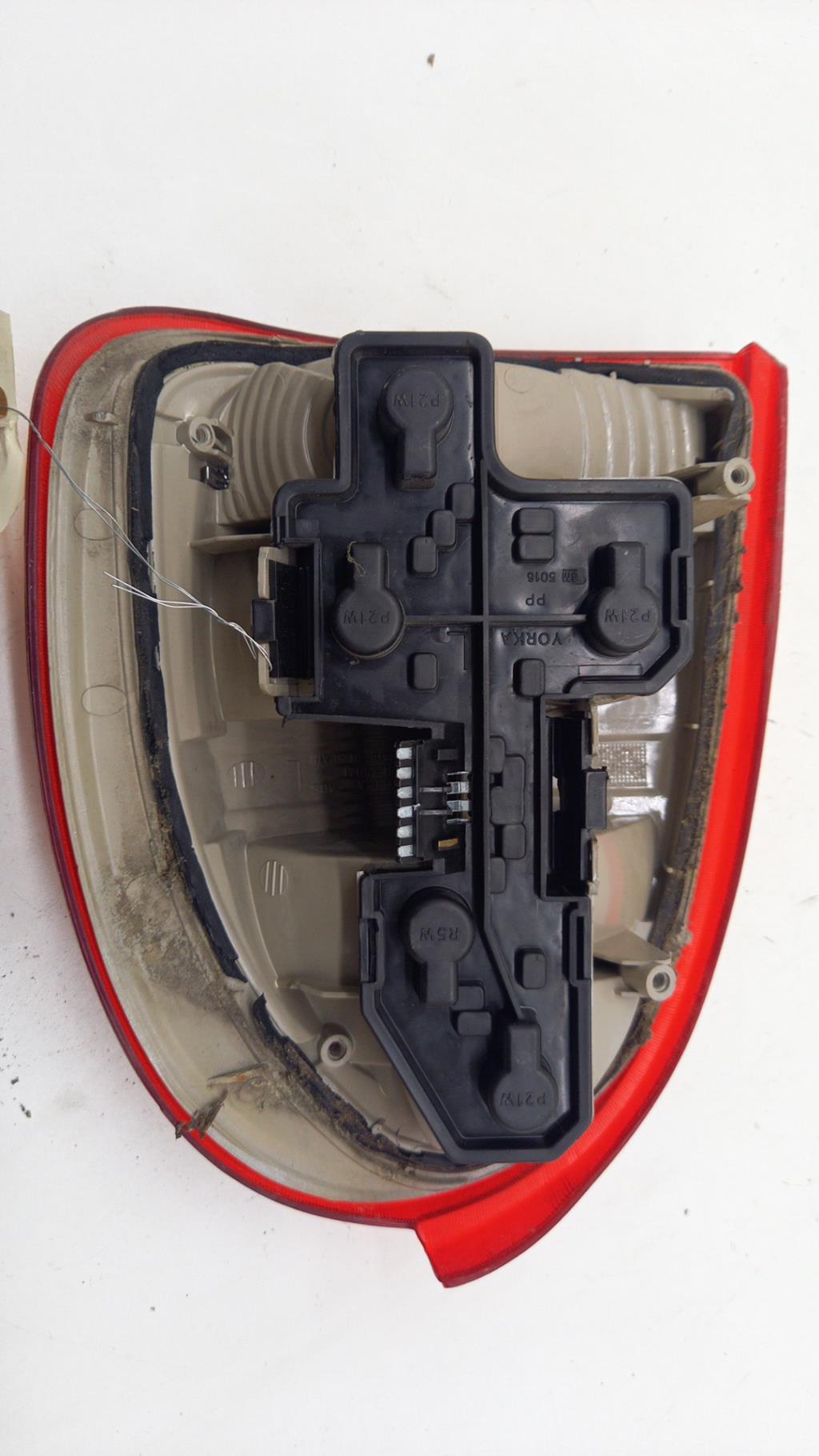 Fanale posteriore principale sinistro (luci) OPEL CORSA B PHASE 2 Gasolina - 1