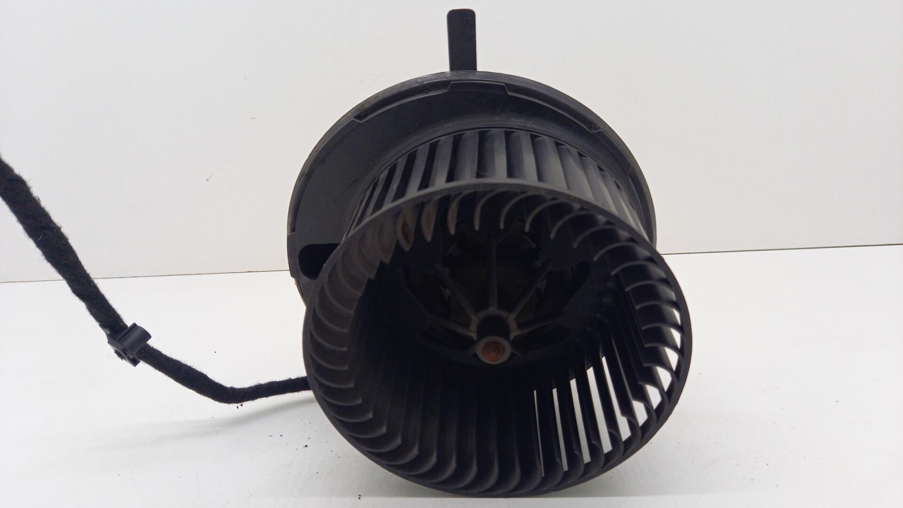 Pulseur d'air AUDI A3 2 SPORTBACK PHASE 1 Diesel - 1