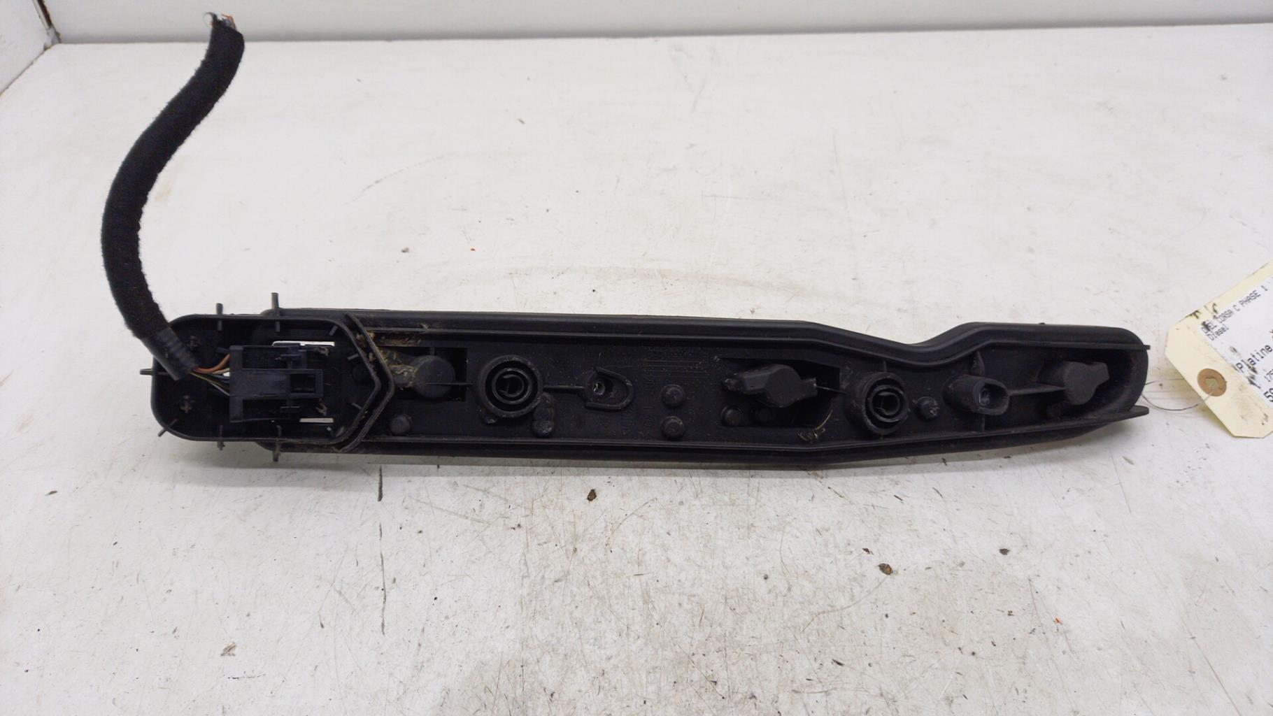 Base portalampade fanale posteriore sinistro OPEL CORSA C PHASE 1 Diésel - 1