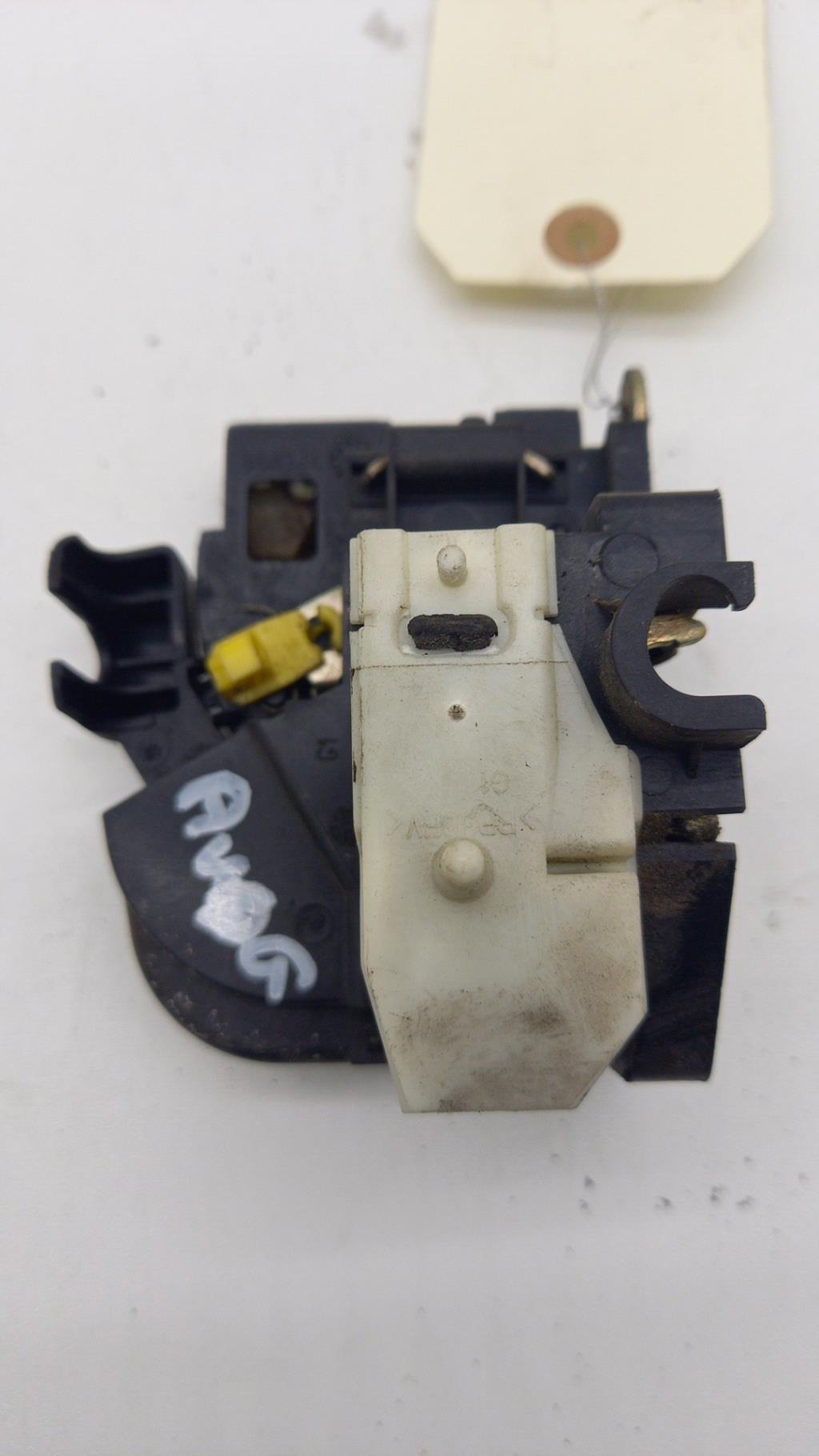 Serrure avant gauche RENAULT CLIO 2 PHASE 2 Essence - 1