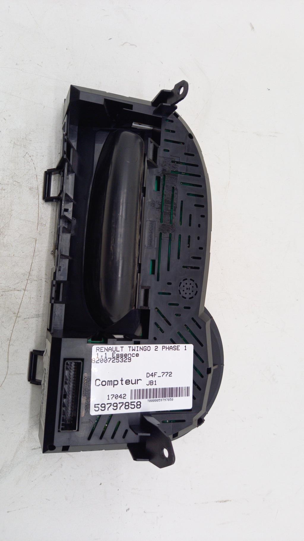 Compteur RENAULT TWINGO 2 PHASE 1 Essence - 1
