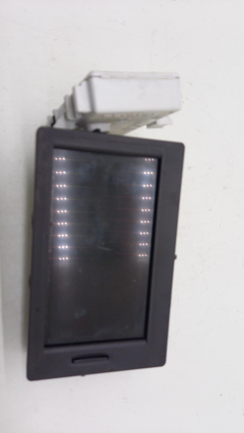 Ecran GPS RENAULT CLIO 3 PHASE 2 Diesel - 1