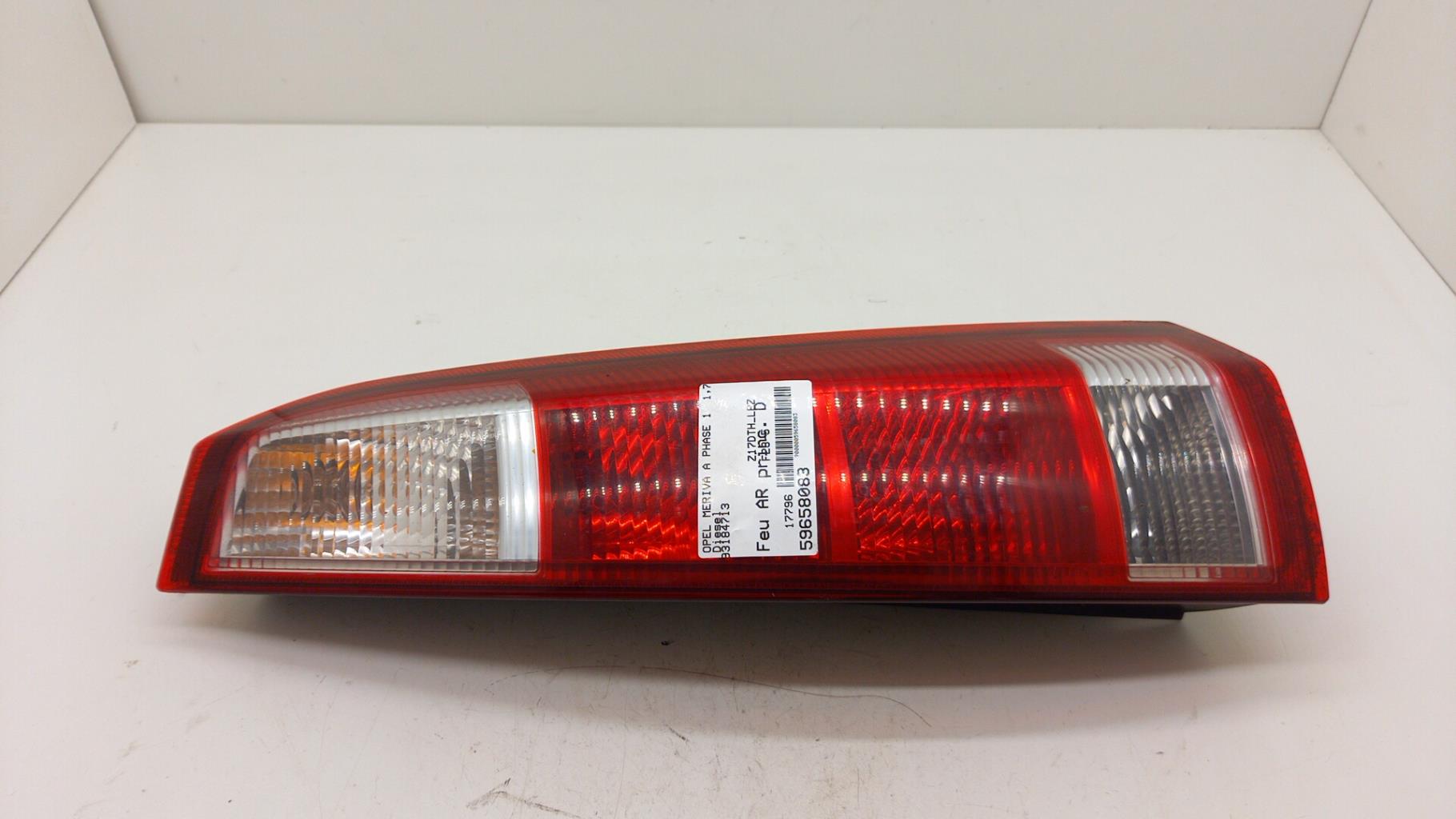 Fanale posteriore principale destro (luci) OPEL MERIVA A PHASE 1 Diésel - 1