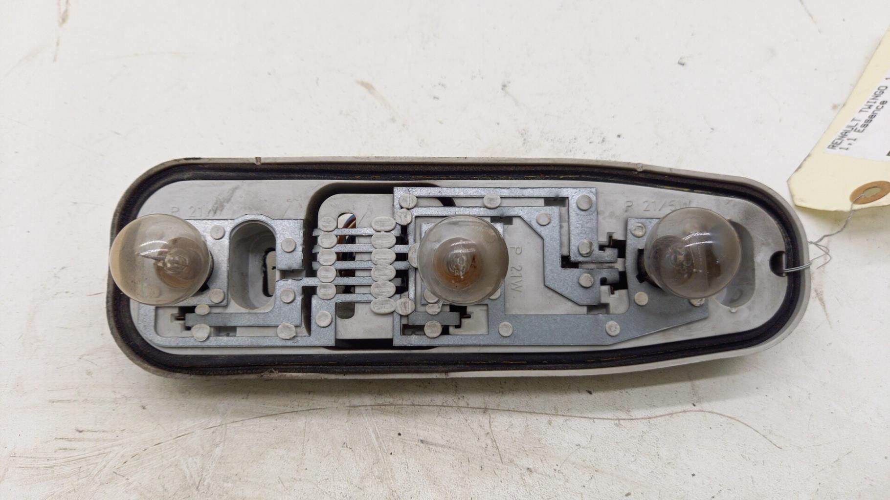 Base portalampade fanale posteriore destro RENAULT TWINGO 1 PHASE 3 Gasolina - 1