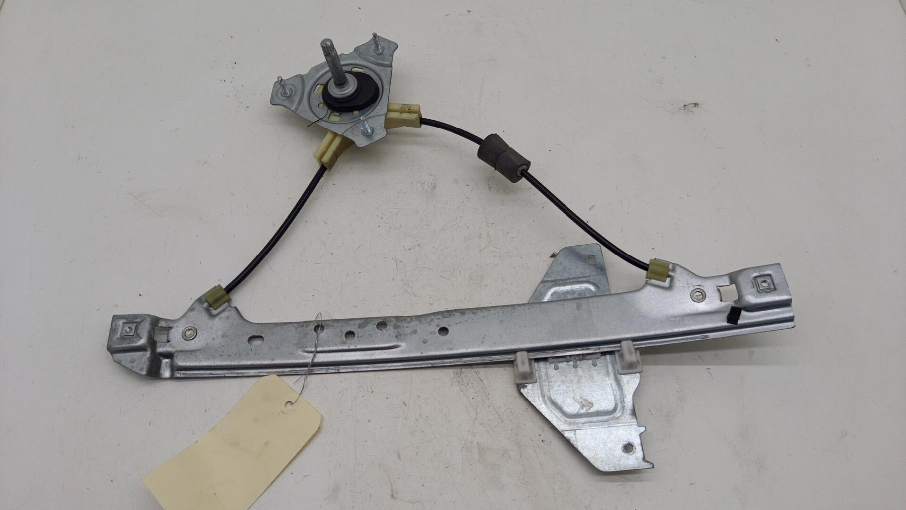 Alzacristalli manuale posteriore destro CITROEN C3 2 PHASE 1 Diésel - 1