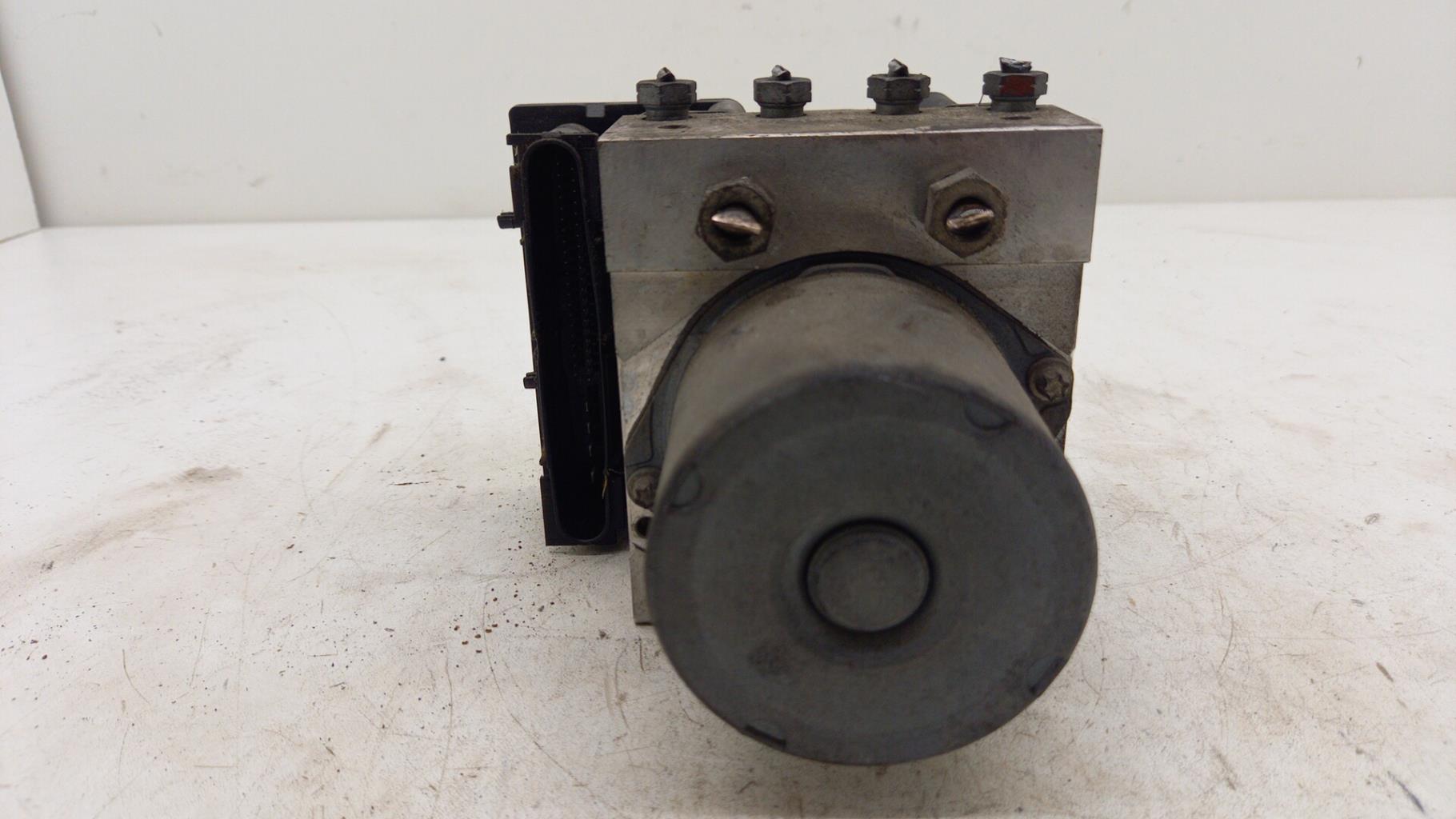 Blocco ABS (antibloccaggio freni) MERCEDES CLASSE A 169 PHASE 1 Diésel - 1