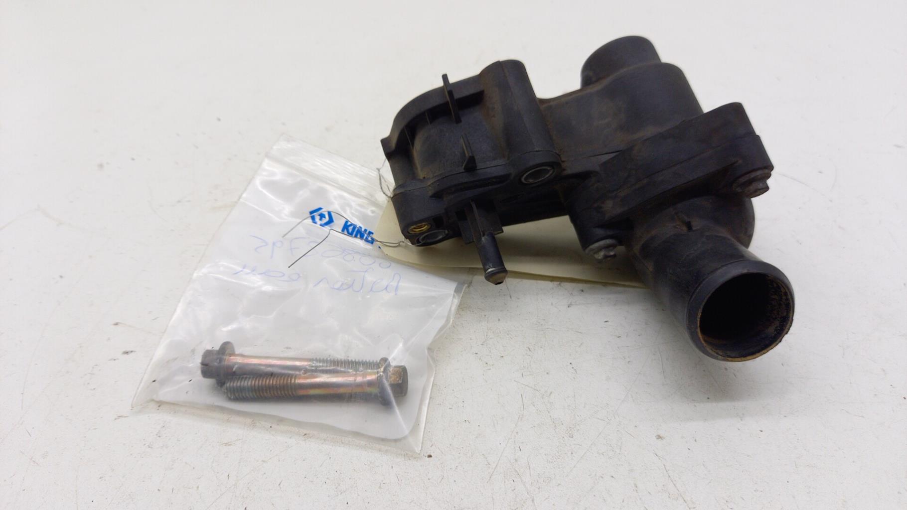 Boitier eau FORD C-MAX 1 PHASE 1 Diesel - 1
