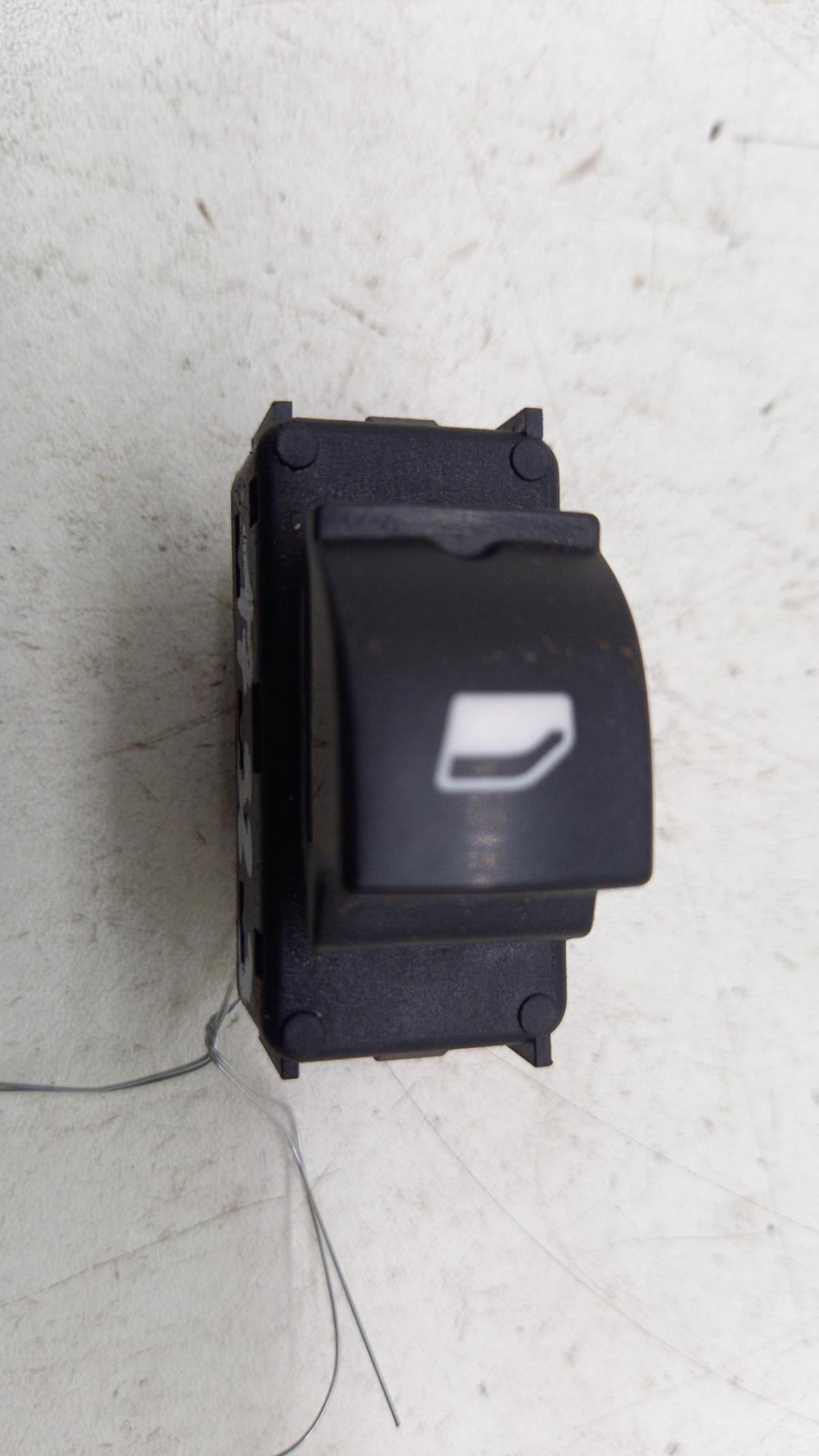 Pulsante/interruttore CITROEN C3 1 PHASE 1 Gasolina - 1