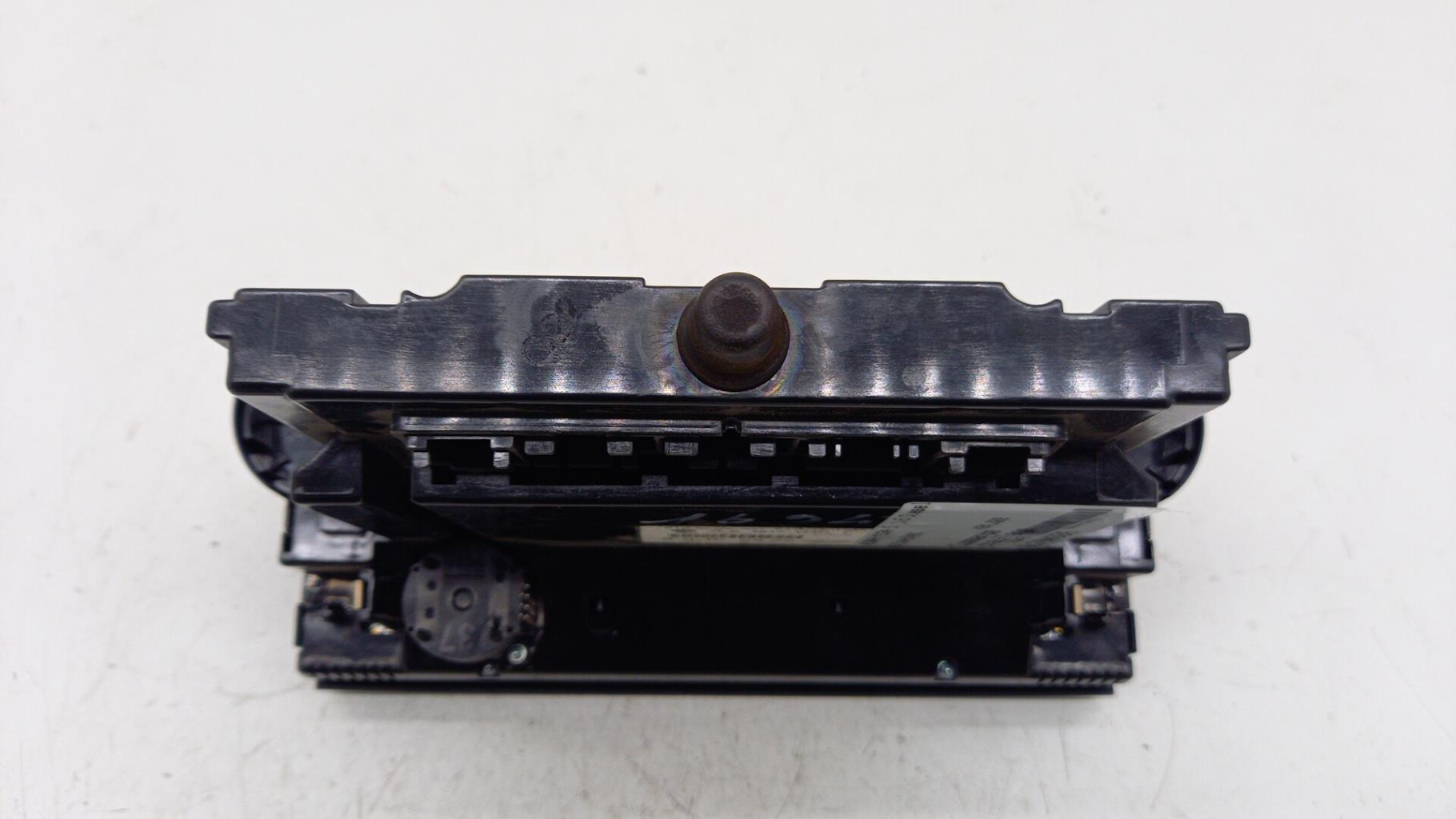 Commande chauffage NISSAN MICRA 5 Diesel - 1