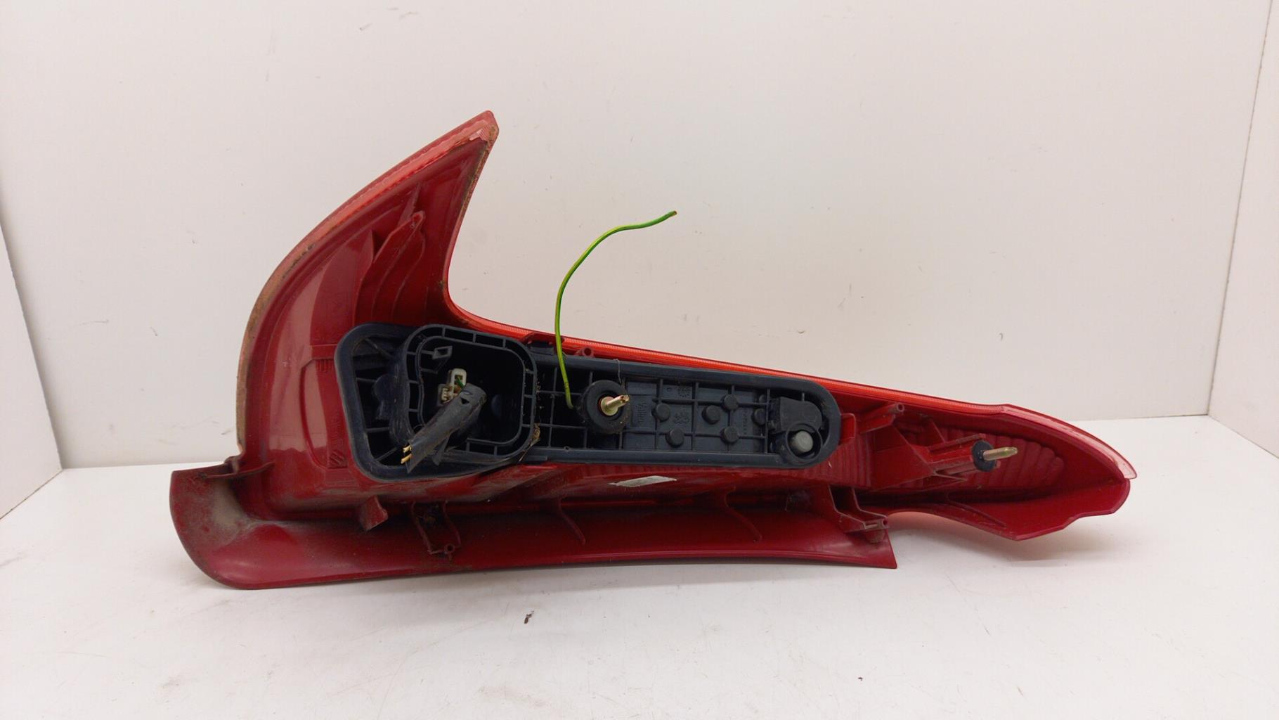 Fanale posteriore principale destro (luci) PEUGEOT 206 Gasolina - 1