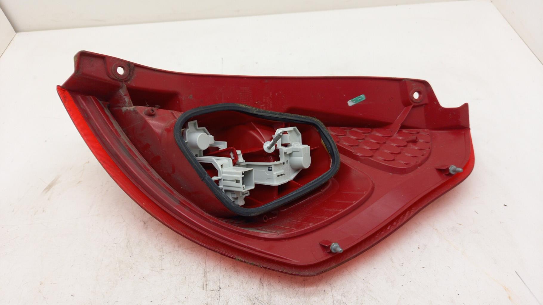 Fanale posteriore principale sinistro (luci) FORD FIESTA 6 PHASE 1 Gasolina - 1