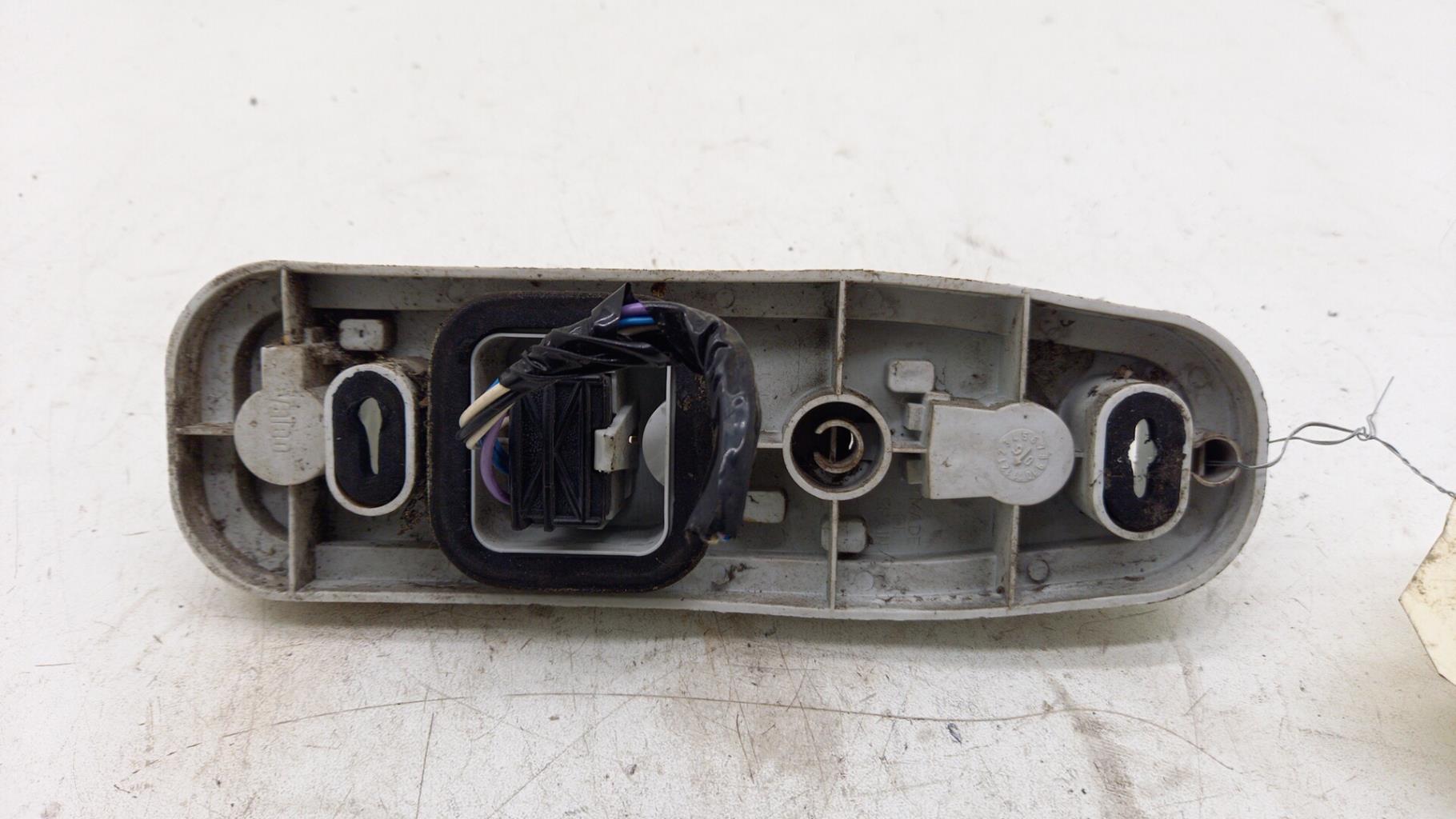 Base portalampade fanale posteriore sinistro RENAULT TWINGO 1 PHASE 3 Gasolina - 1