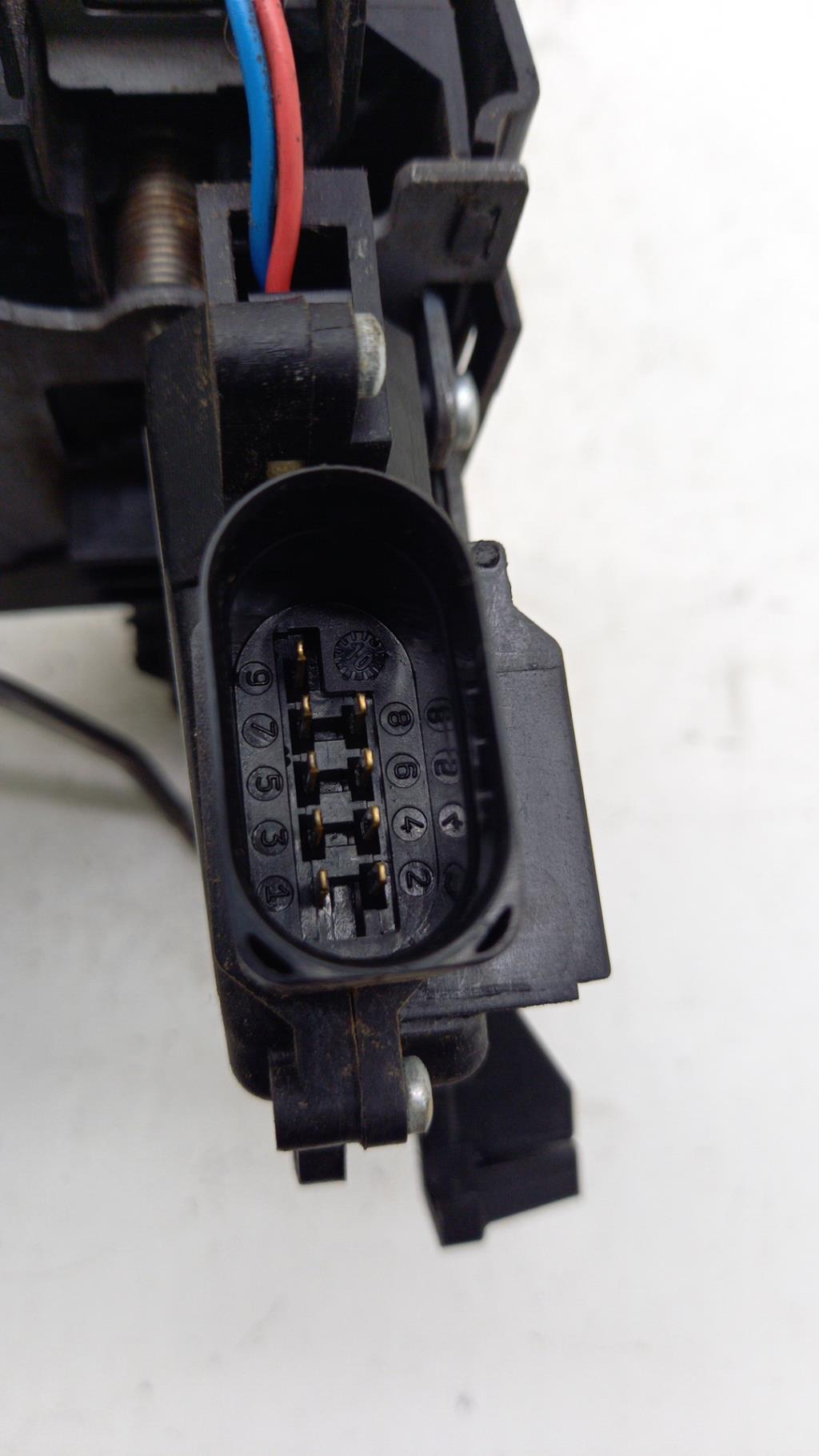 Serrure avant gauche AUDI A6 2 ALLROAD PHASE 2 BREAK Diesel - 1