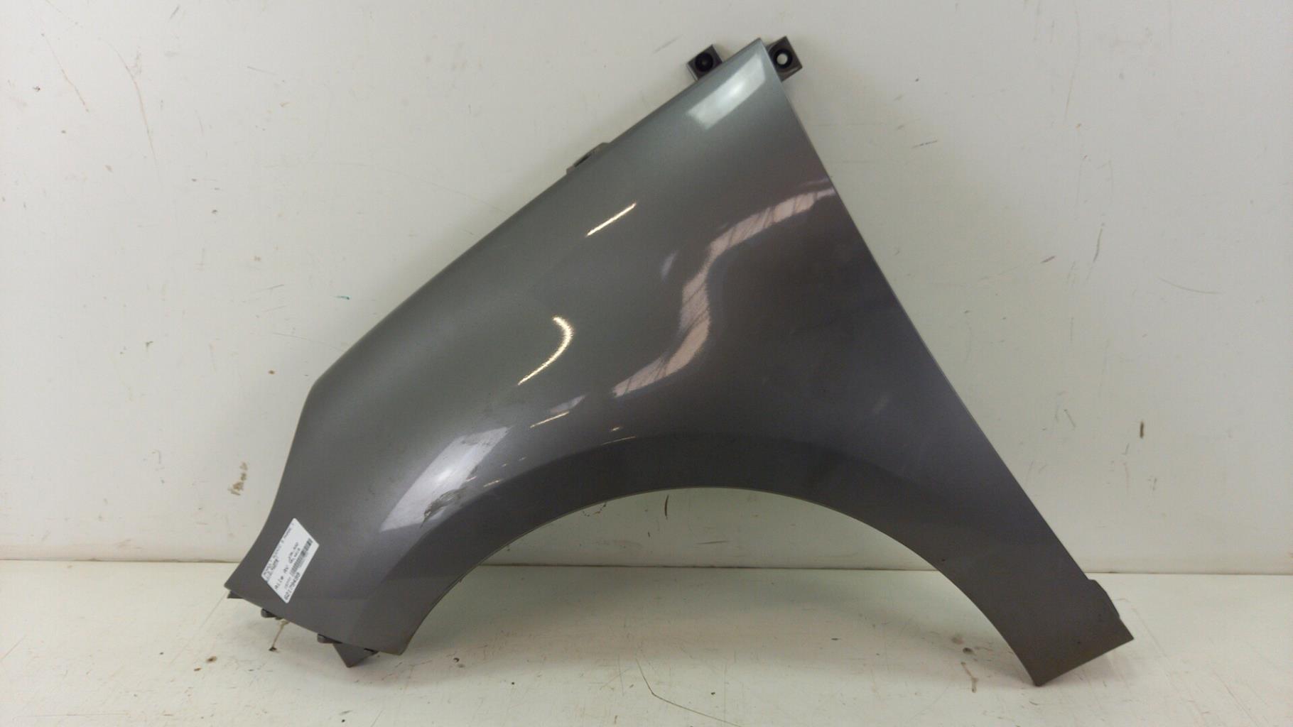 Parafango anteriore sinistro RENAULT SCENIC 3 PHASE 1 Diésel - 1