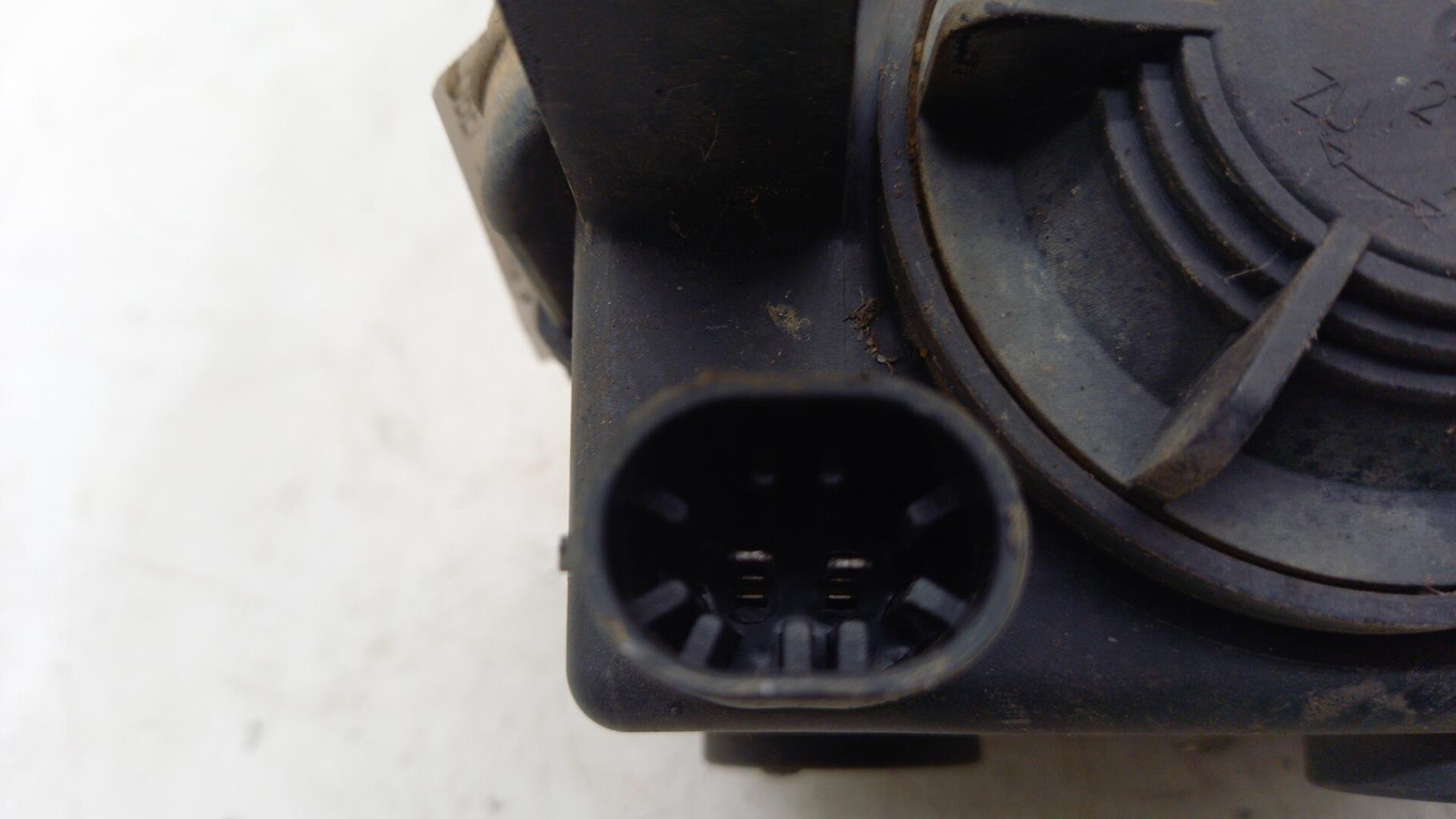 Anti brouillard droit (feux) OPEL ASTRA H GTC PHASE 1 Diesel - 1