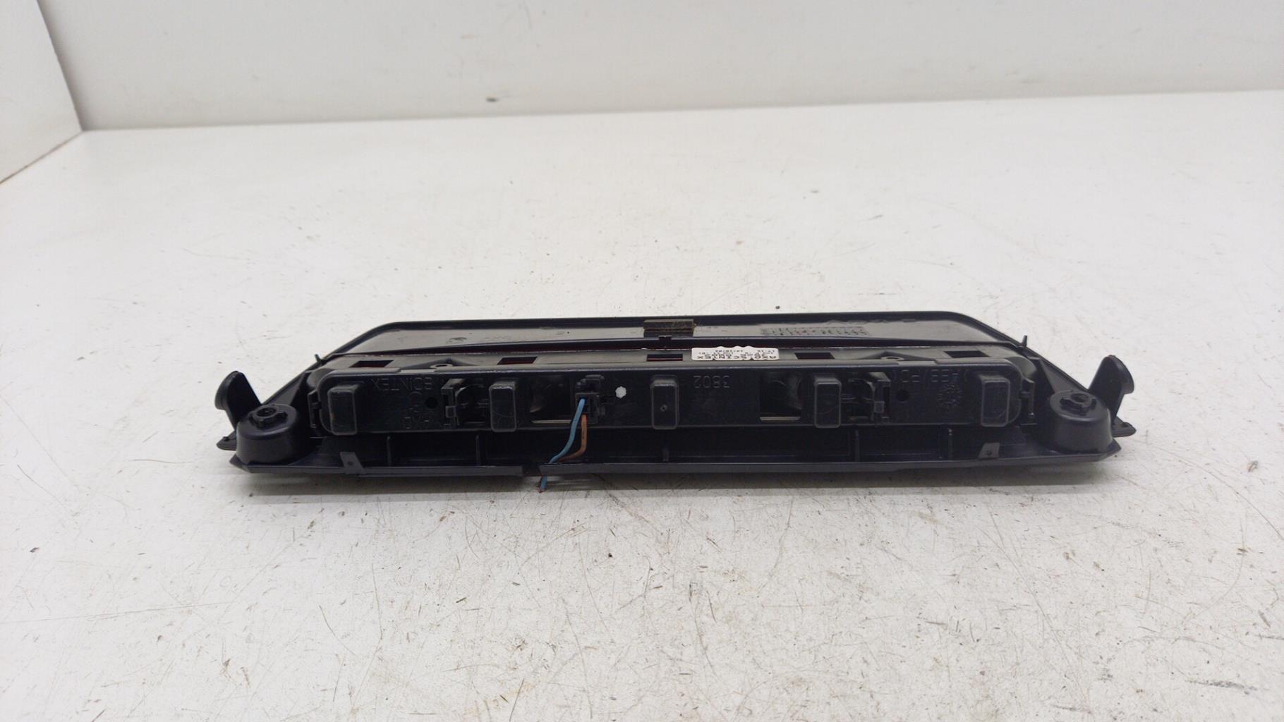 Luce stop centrale CITROEN C5 1 PHASE 2 Diésel - 1