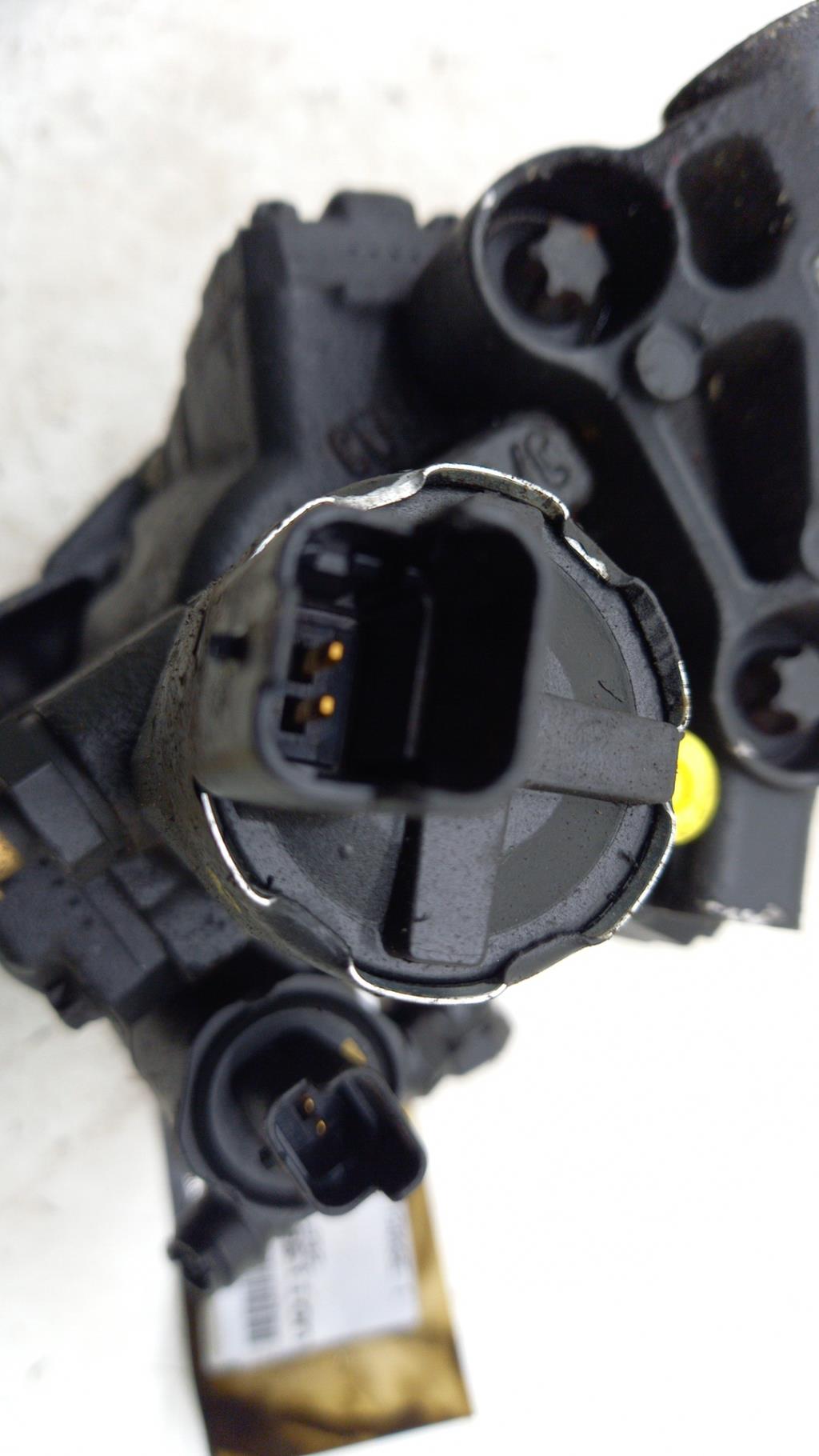 Pompe haute pression RENAULT SCENIC 3 PHASE 1 Diesel - 1