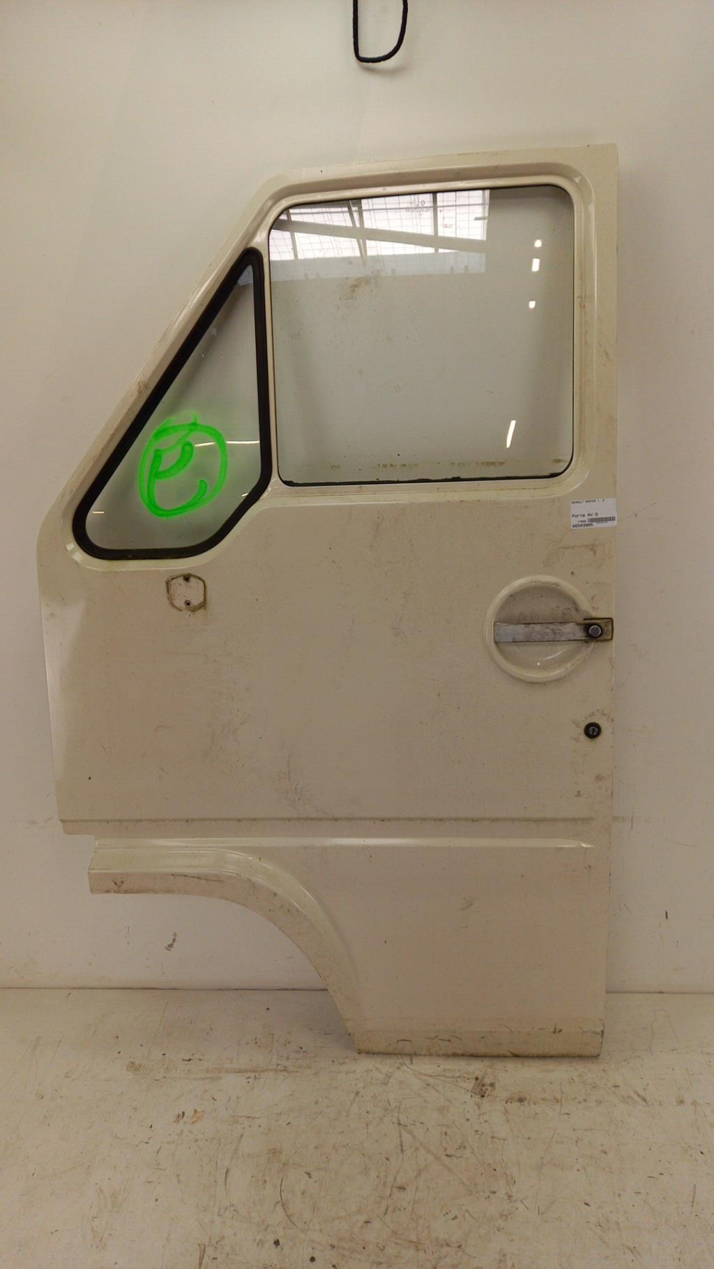 Porte avant gauche RENAULT MASTER 1 Essence - 1