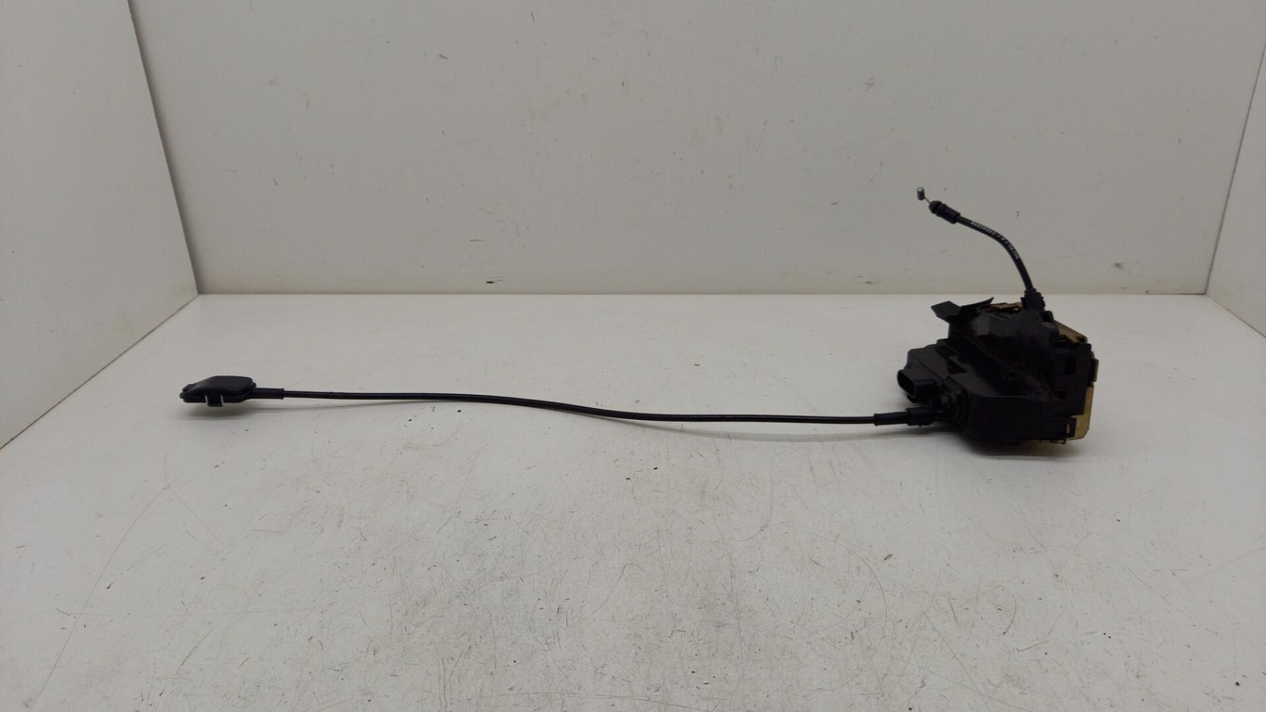 Serrure avant gauche RENAULT MEGANE 2 PHASE 1 Essence - 1