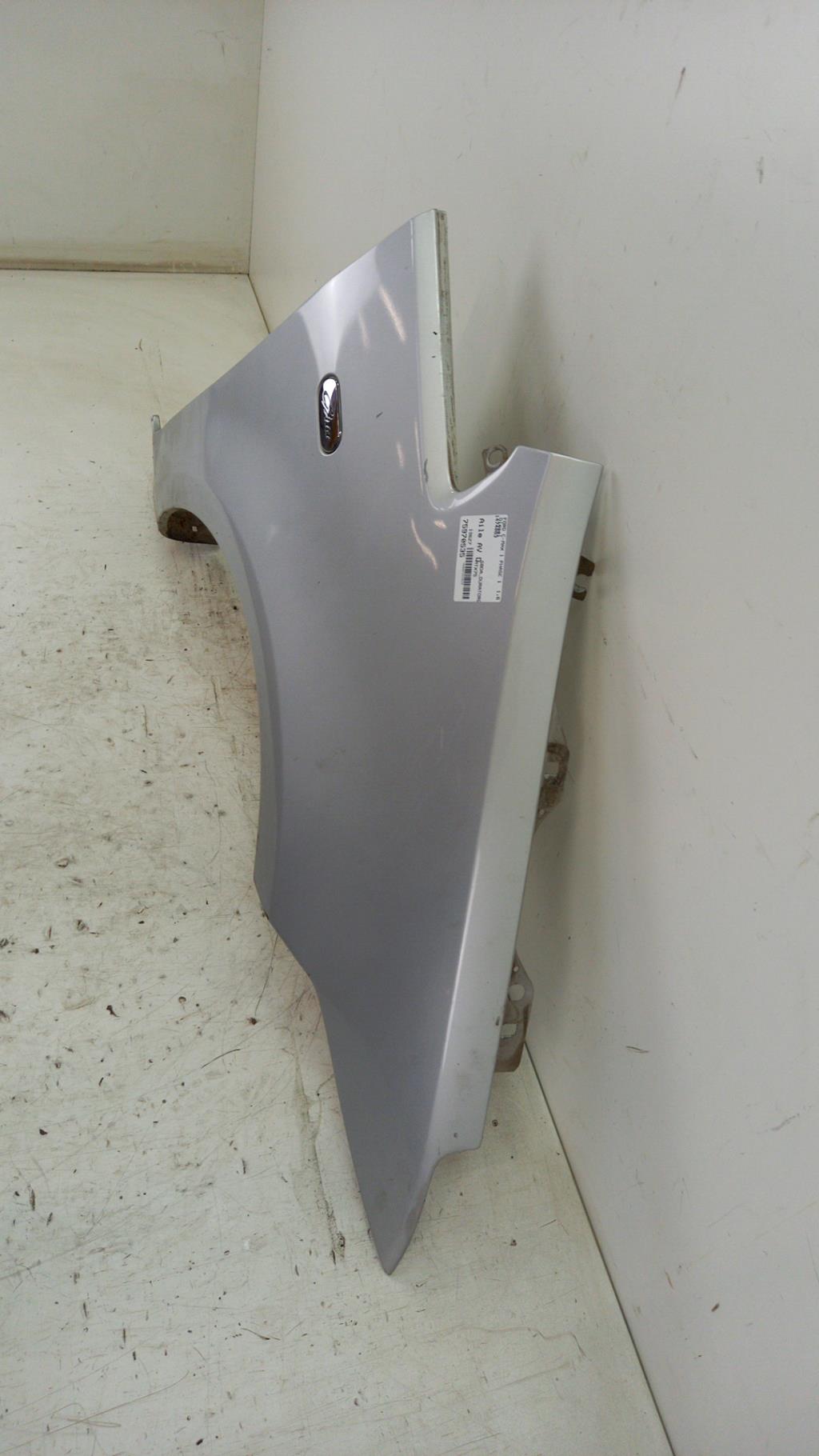 Parafango anteriore destro FORD C-MAX 1 PHASE 1 Diésel - 1