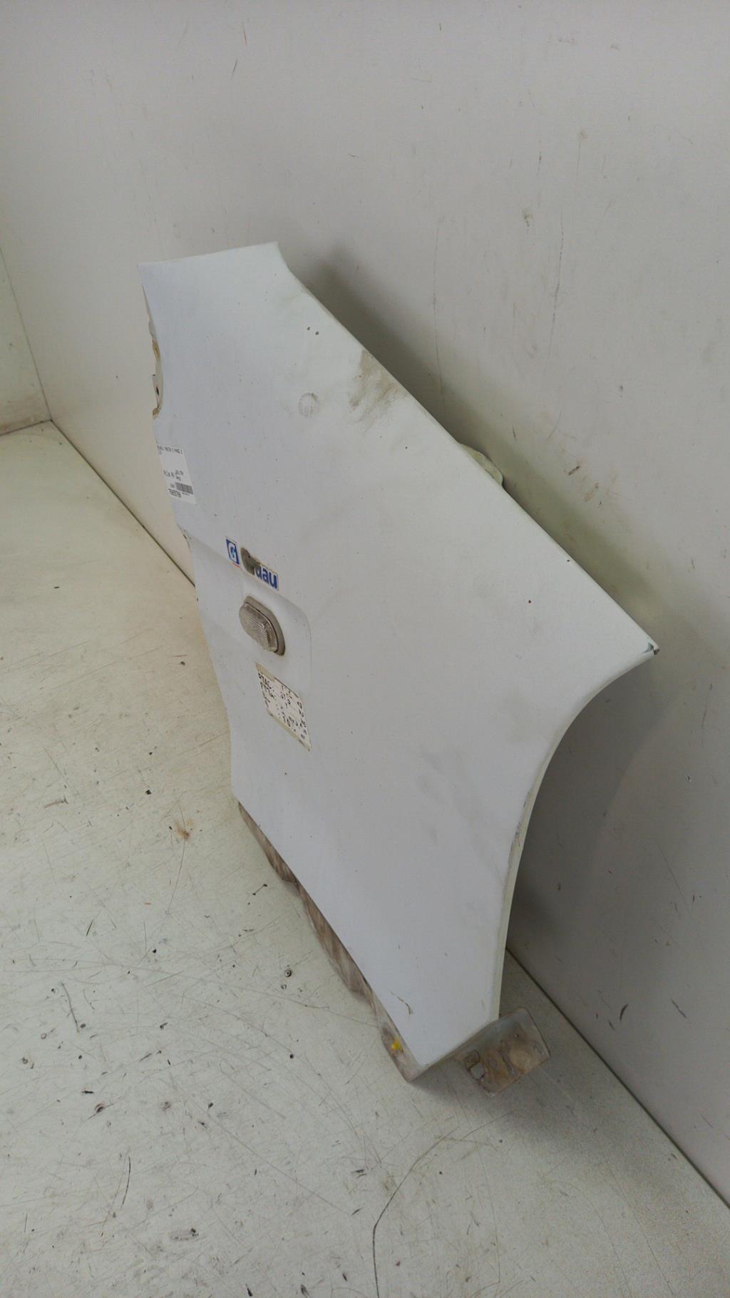 Parafango anteriore destro RENAULT MASTER 2 PHASE 2  - 1