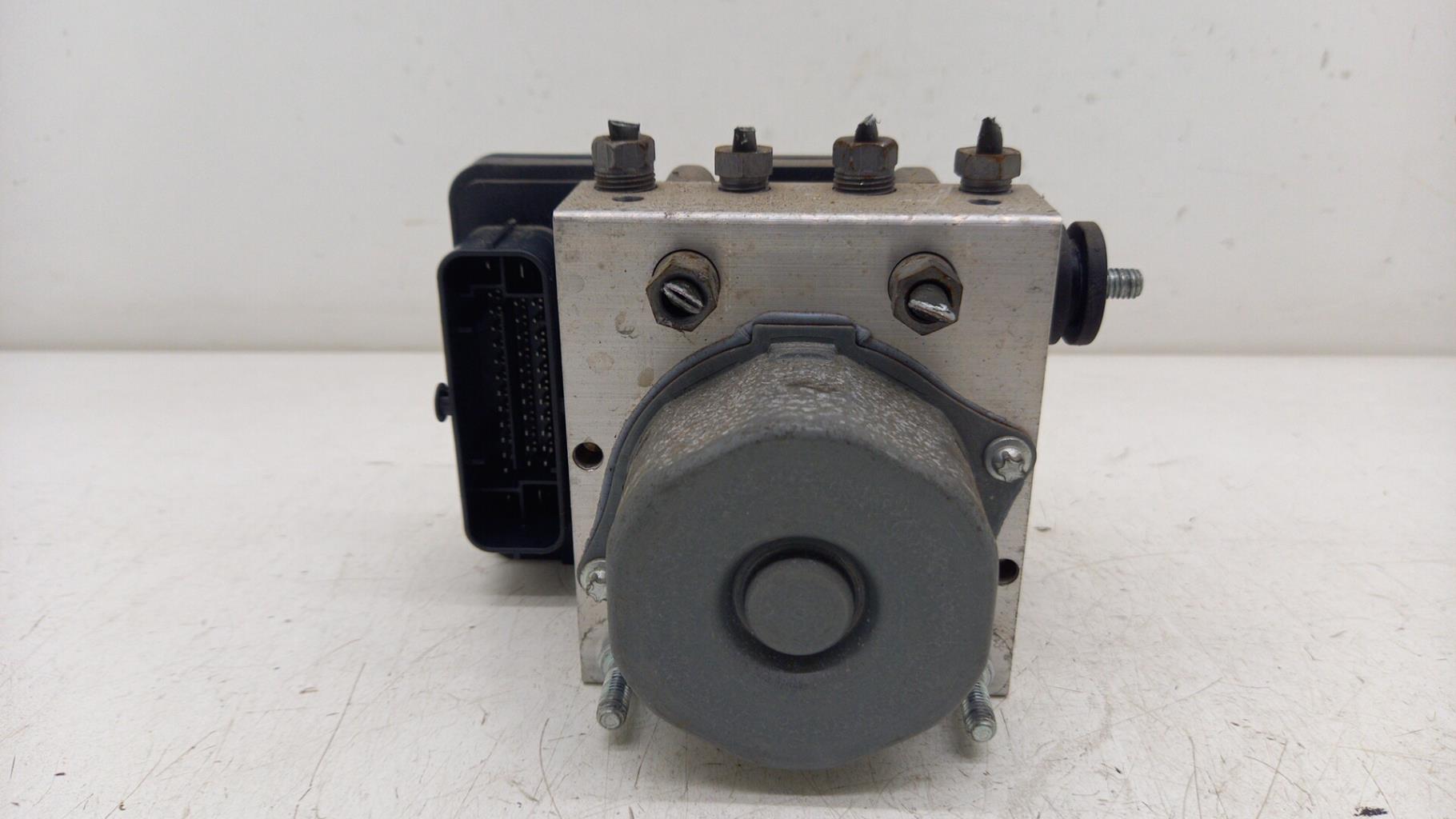 Blocco ABS (antibloccaggio freni) RENAULT CLIO 4 PHASE 1 Gasolina - 1