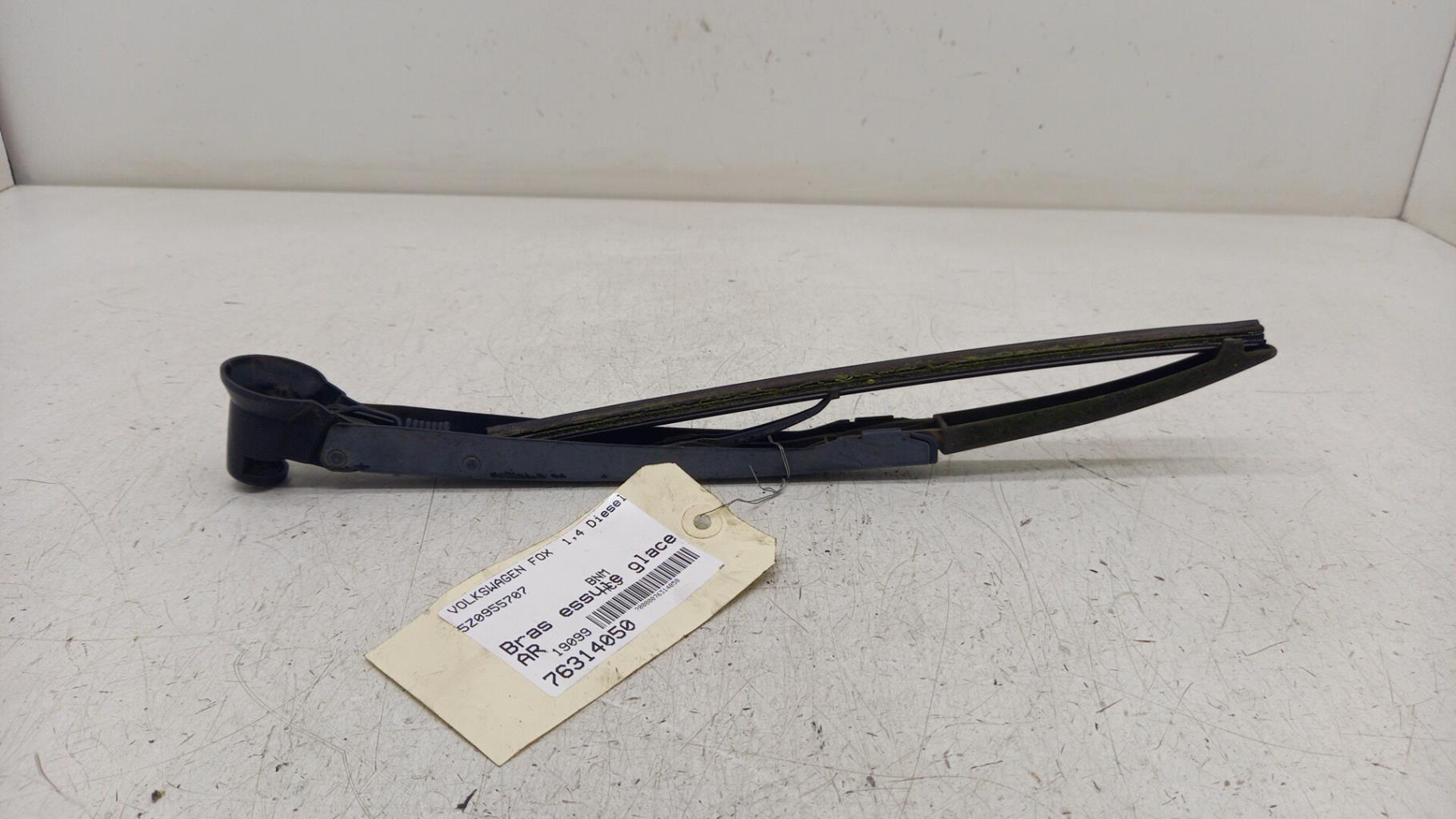 Braccio tergicristallo posteriore VOLKSWAGEN FOX Diésel - 1