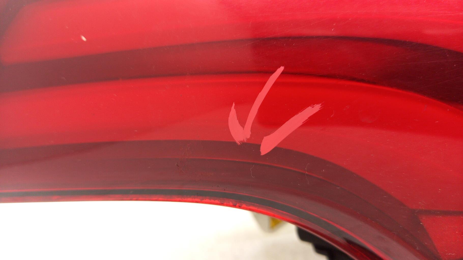 Fanale posteriore principale sinistro (luci) PEUGEOT 208 1 PHASE 2 Diésel - 1