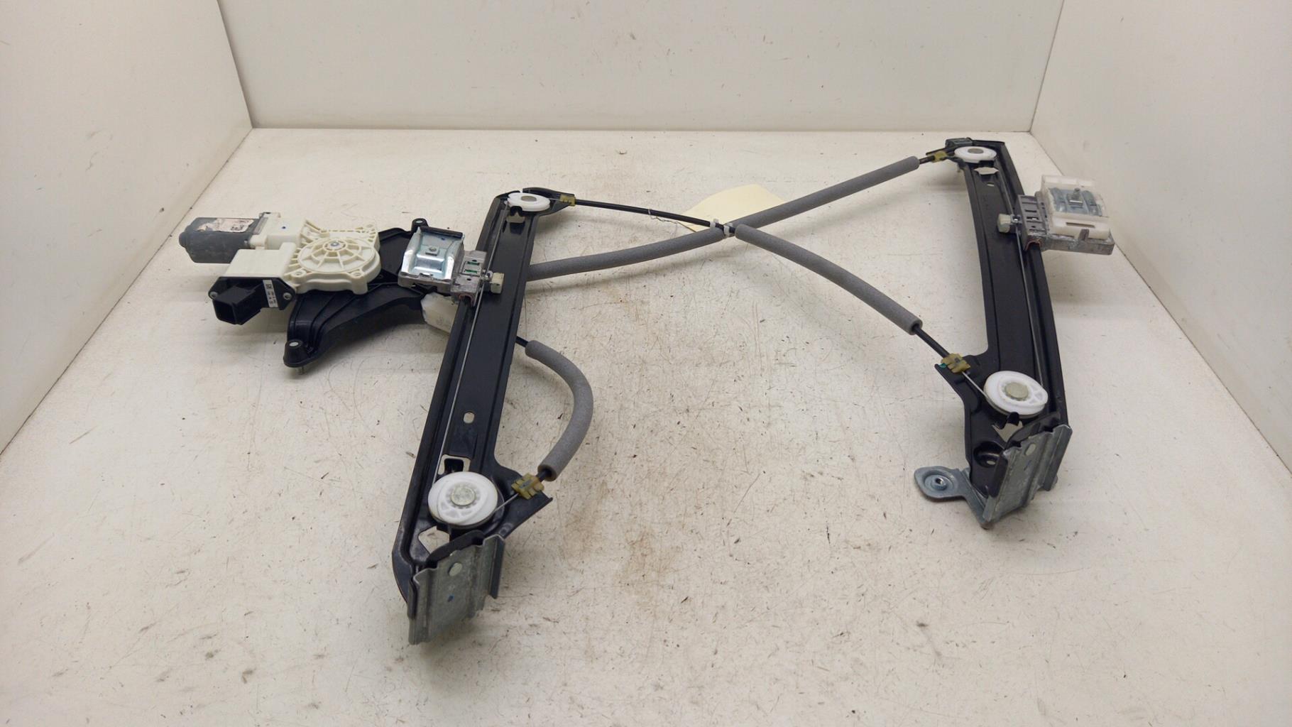 Alzacristalli elettrico anteriore sinistro FORD MUSTANG 7 CABRIOLET Gasolina - 1