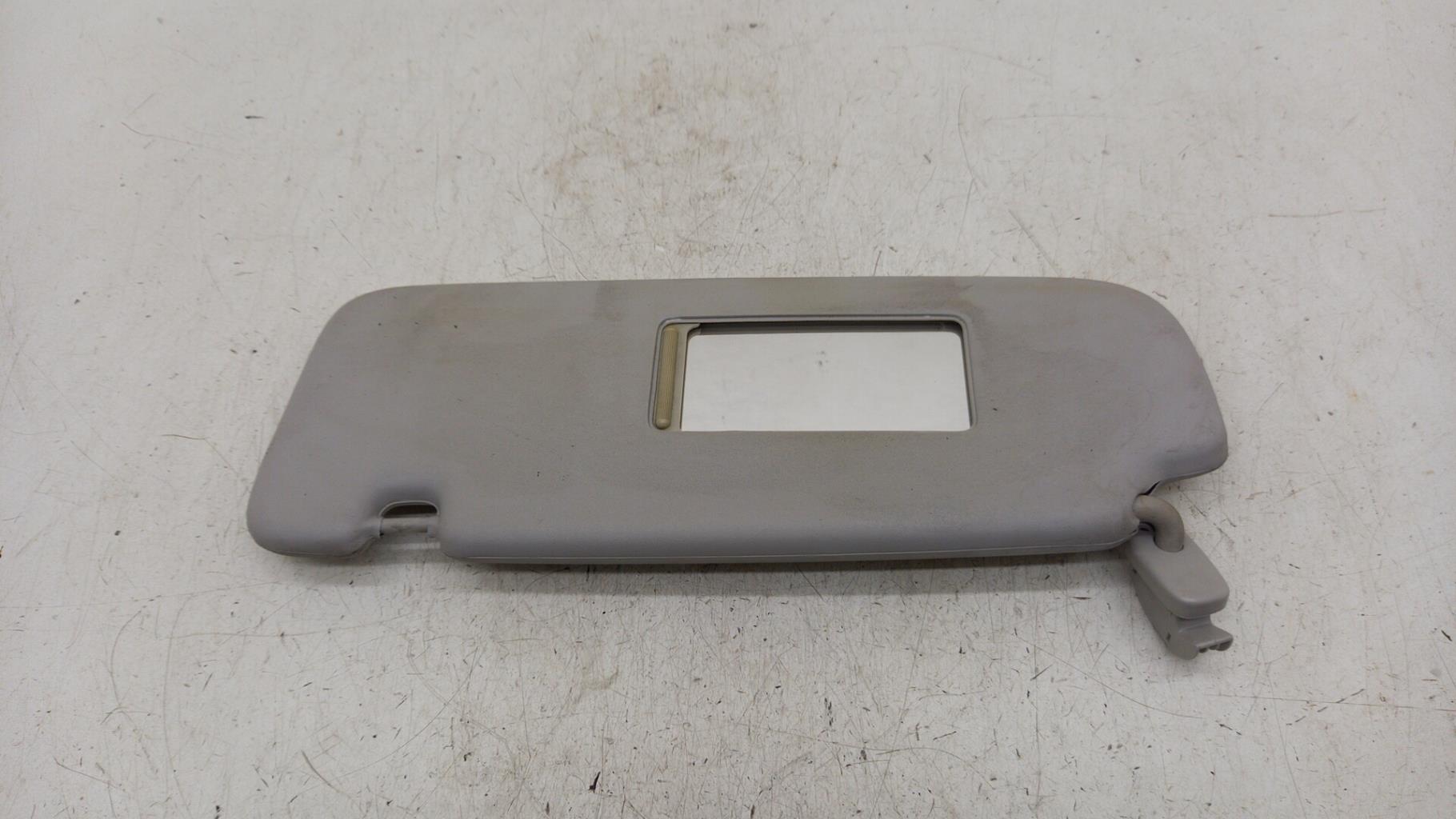 Pare soleil gauche VOLKSWAGEN FOX Diesel - 1