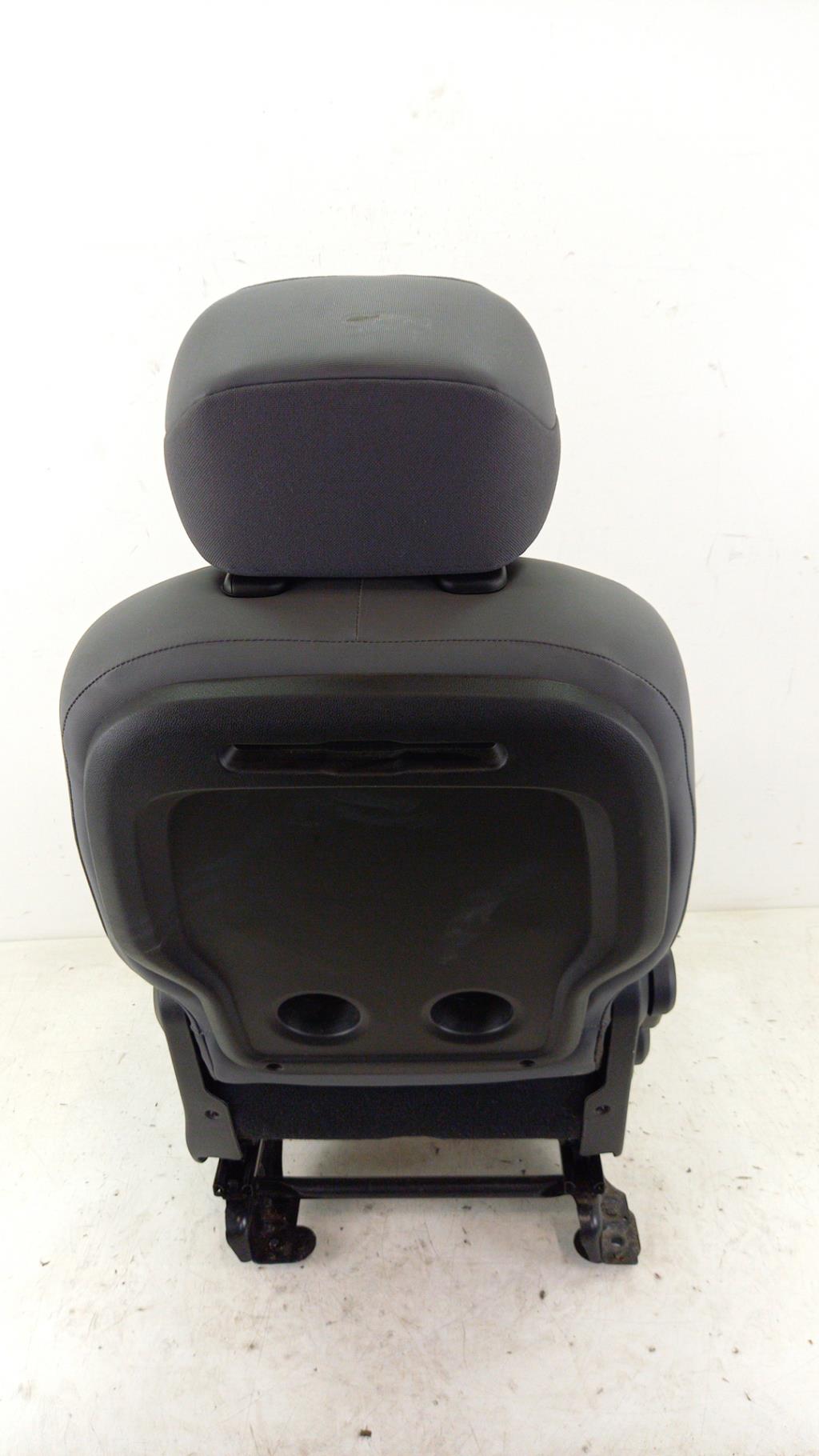 Siege avant droit CITROEN BERLINGO 2 PHASE 3 Diesel - 1