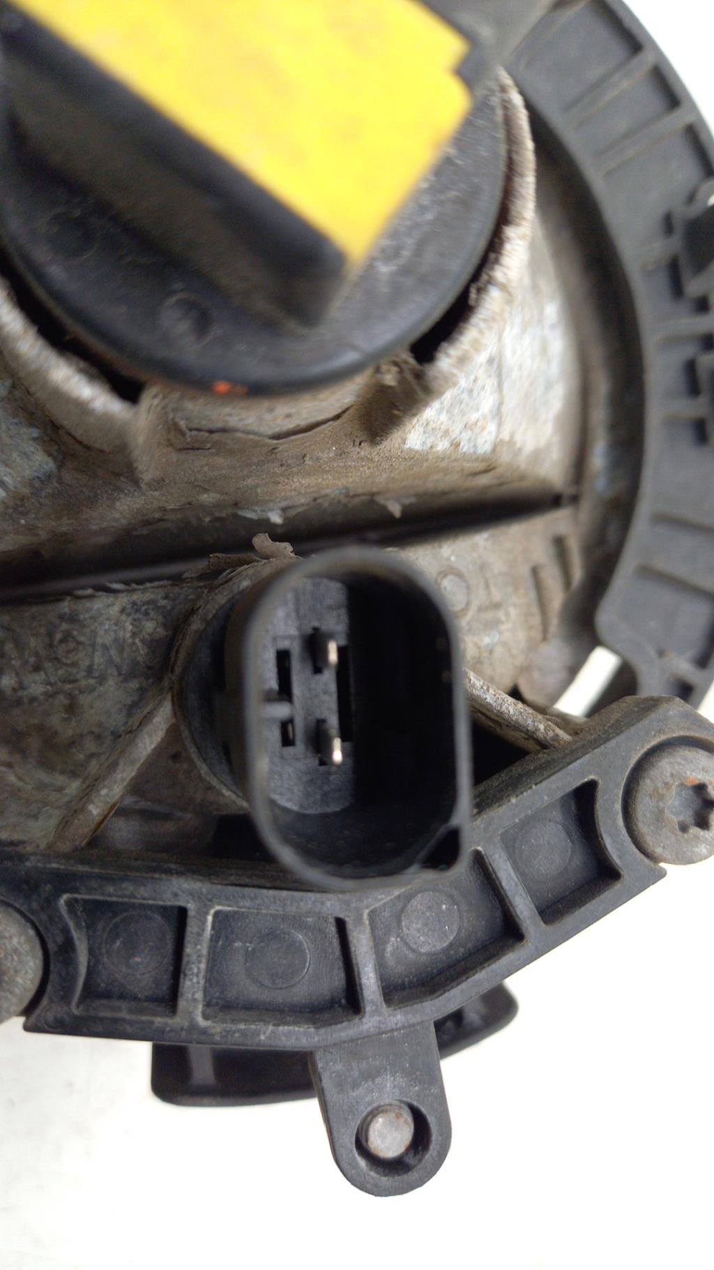 Fendinebbia sinistro (luce) MINI MINI 2 R56 PHASE 1 Gasolina - 1