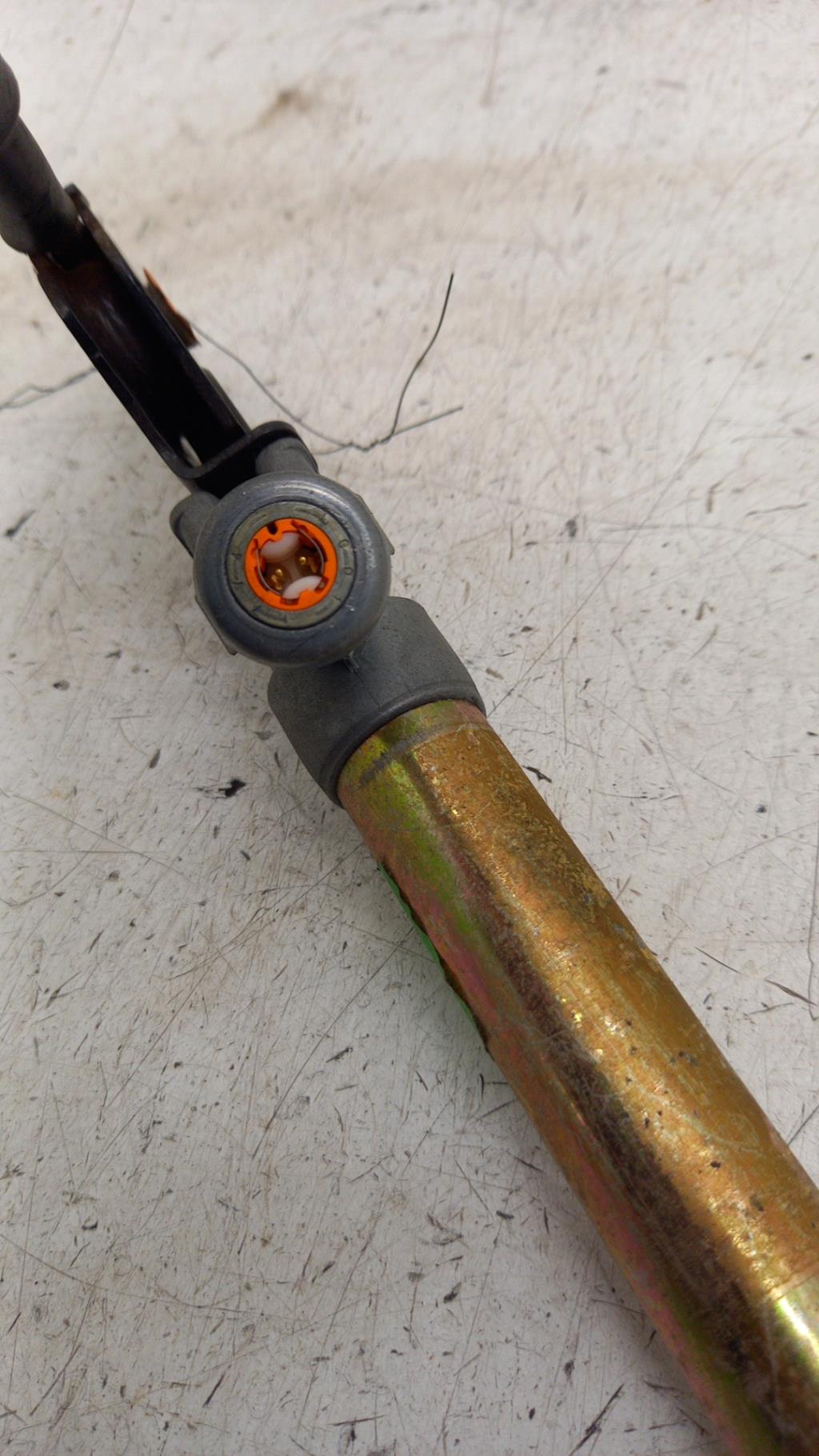 Aggancio cintura sicurezza anteriore destro PEUGEOT 106 PHASE 2 Gasolina - 1