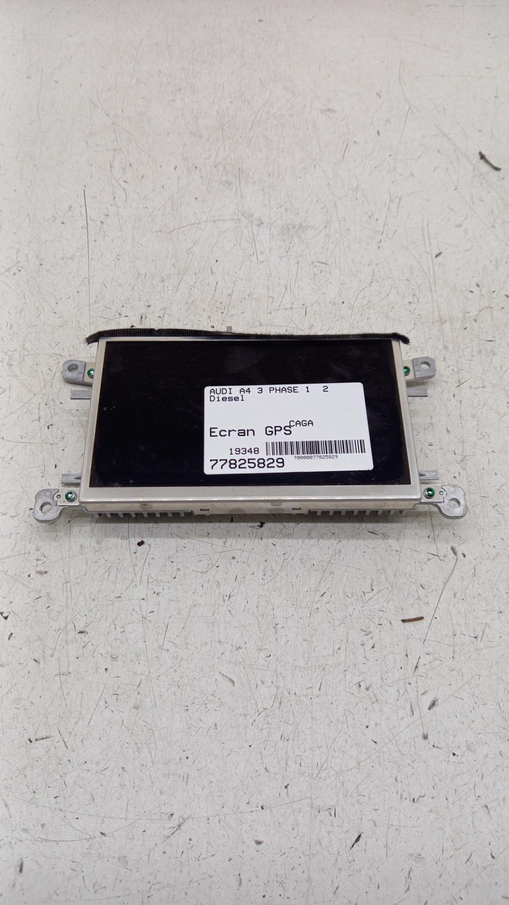 Ecran GPS AUDI A4 3 PHASE 1 Diesel - 1
