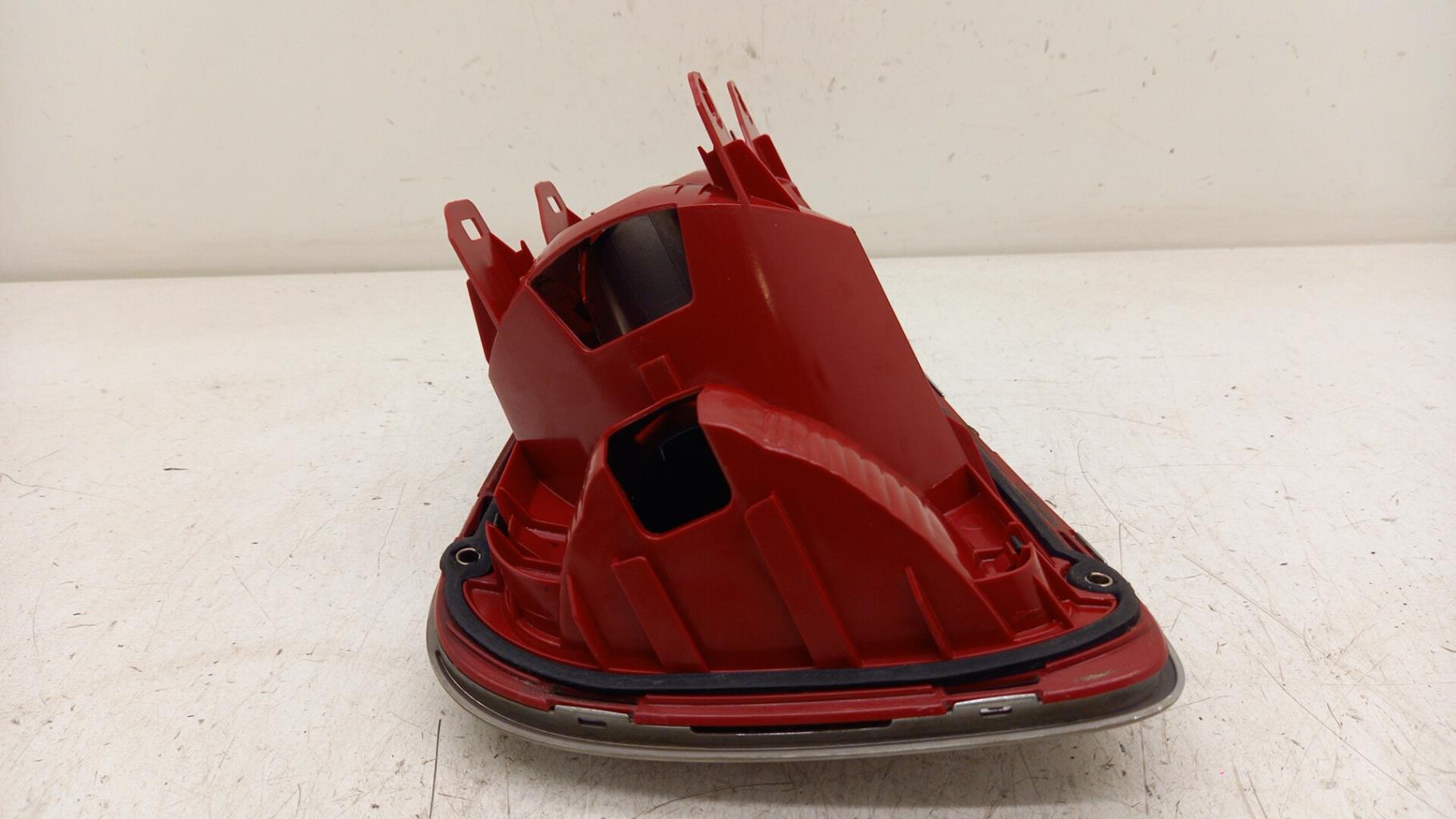 Fanale posteriore principale destro (luci) MINI MINI 2 R56 PHASE 1 Gasolina - 1