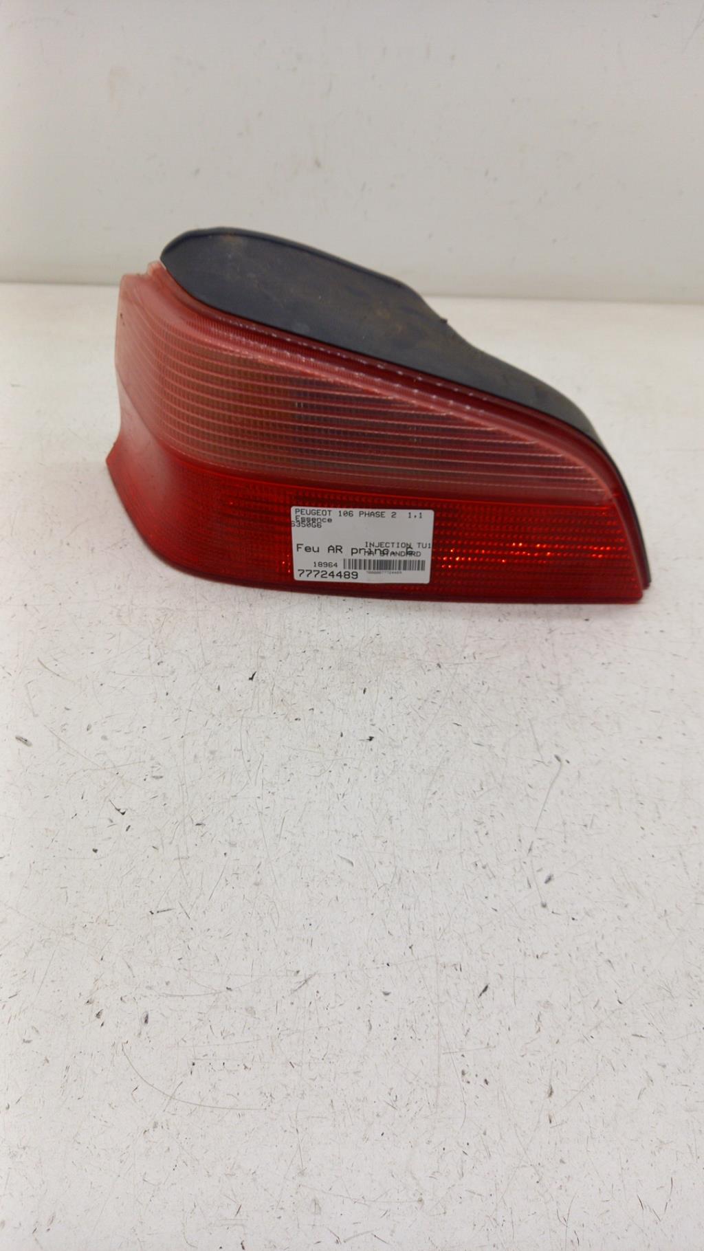 Fanale posteriore principale sinistro (luci) PEUGEOT 106 PHASE 2 Gasolina - 1