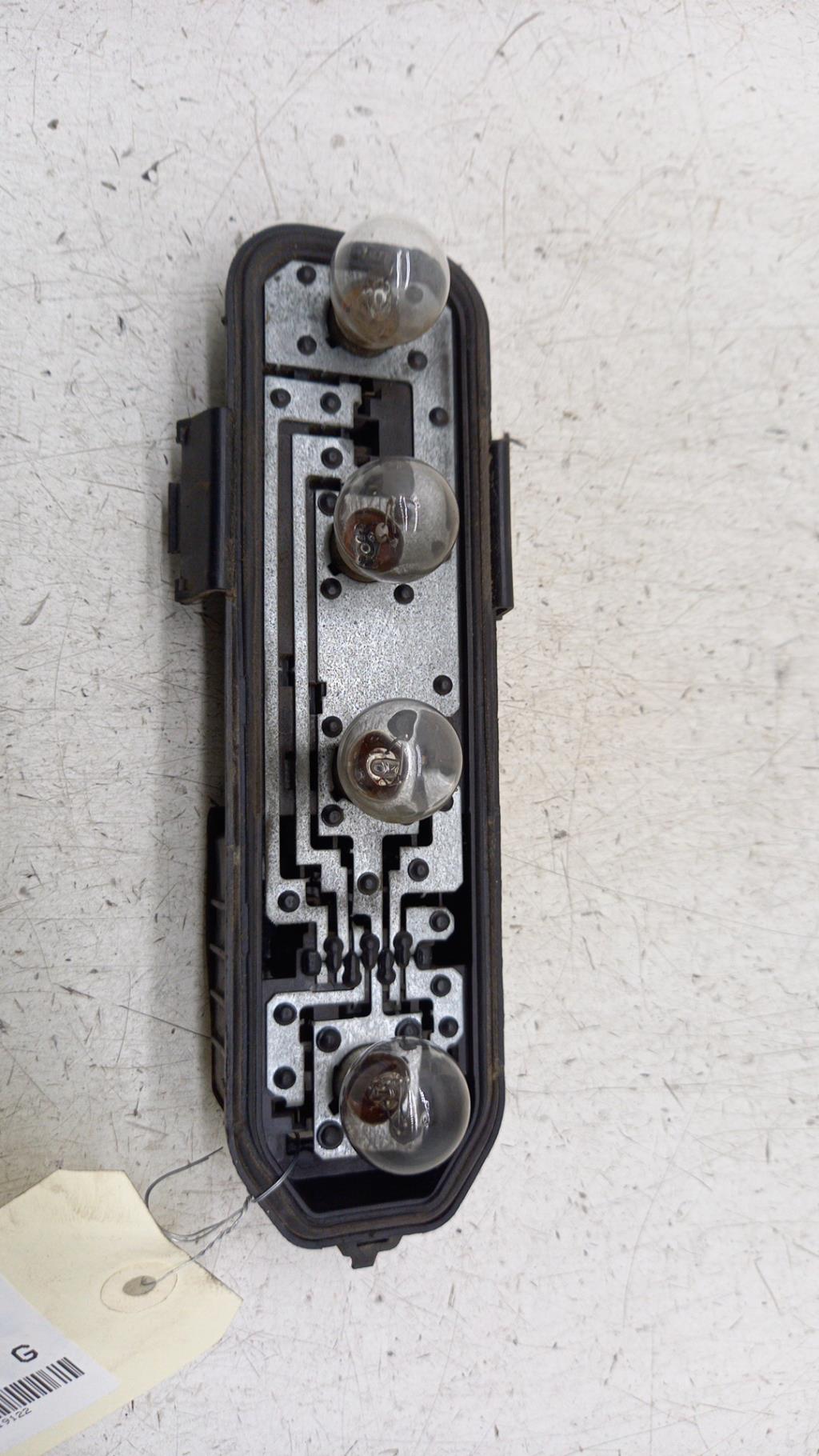 Base portalampade fanale posteriore sinistro RENAULT CLIO 2 PHASE 1 Gasolina - 1