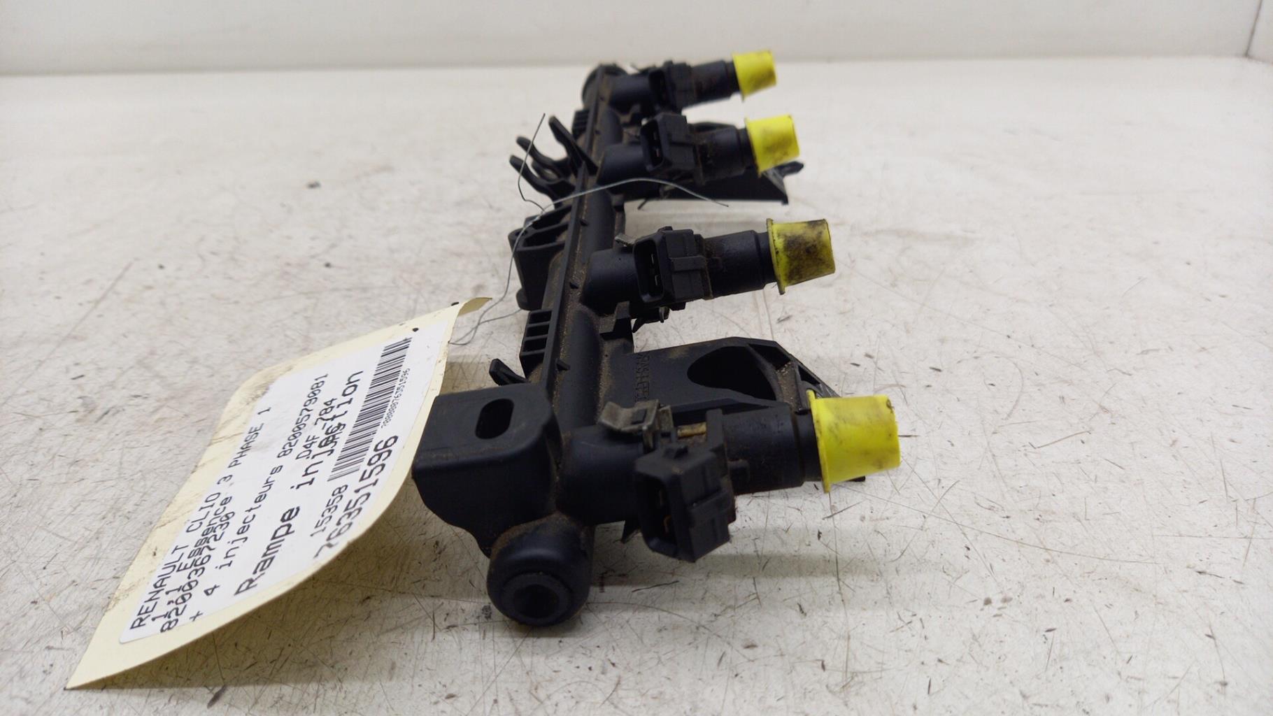 Rampe injection RENAULT CLIO 3 PHASE 1 Essence - 1