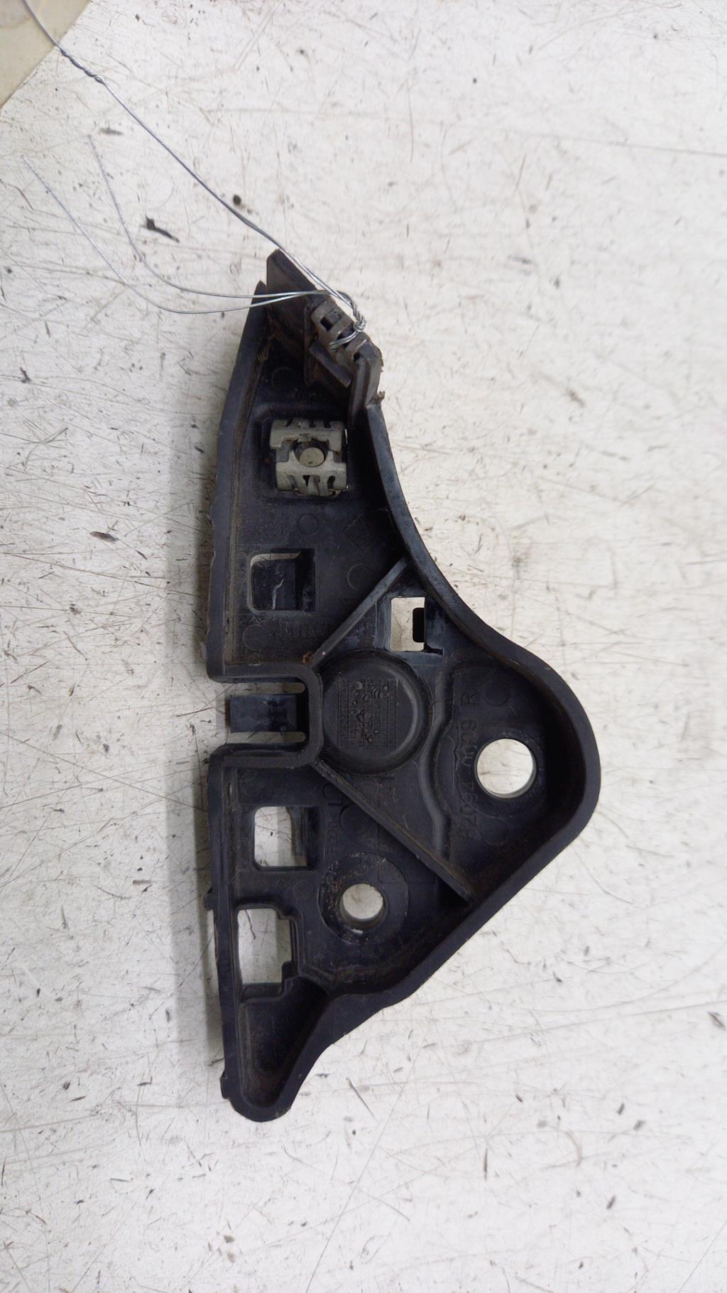 Support de pare chocs avant RENAULT FLUENCE PHASE 1 Diesel - 1