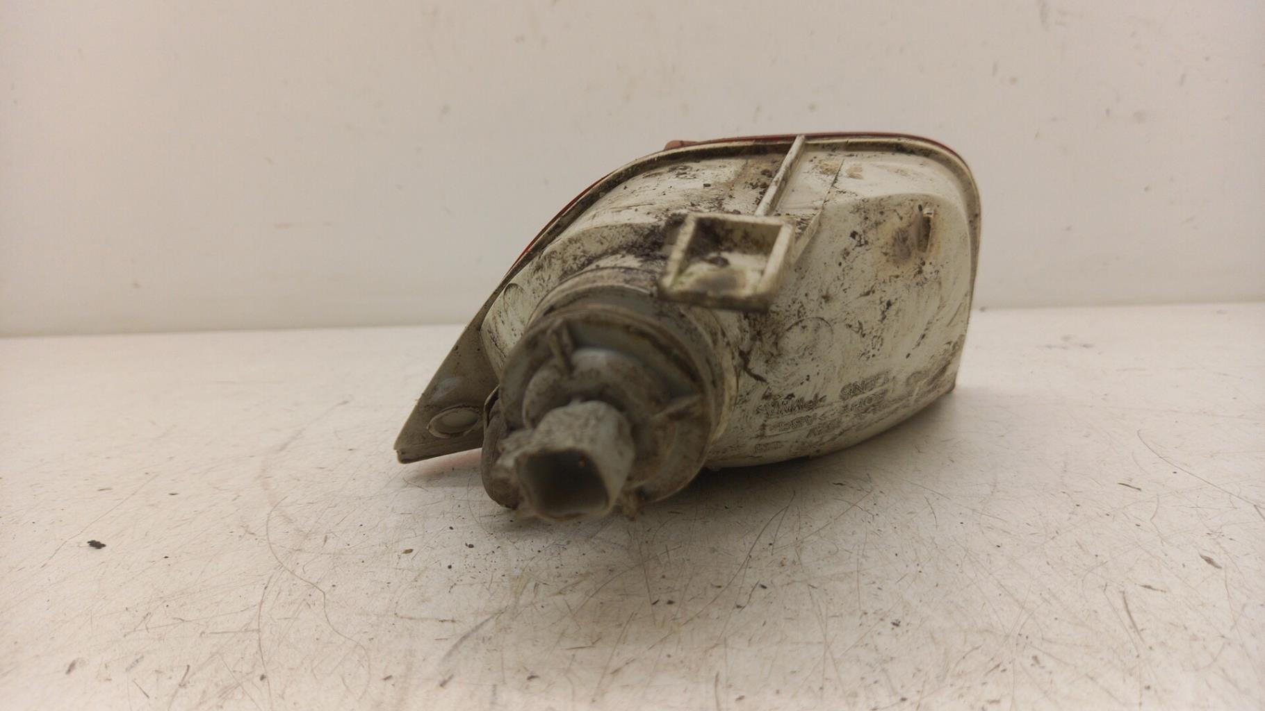 Retronebbia sinistro FORD FOCUS 1 Gasolina - 1
